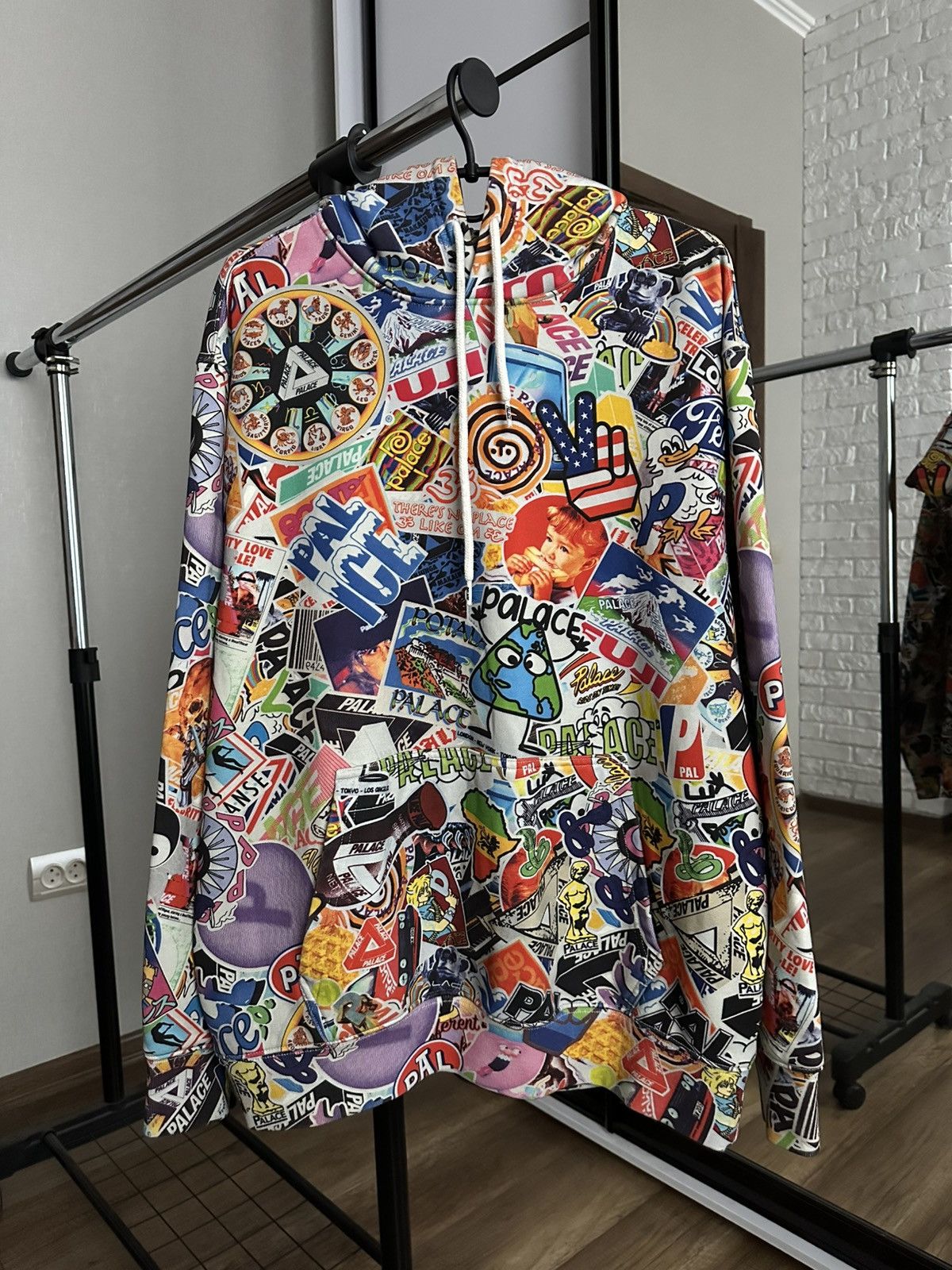 Palace Palace Sticker Pack Hoodie Size US L / EU 52-54 / 3 - 1 Thumbnail