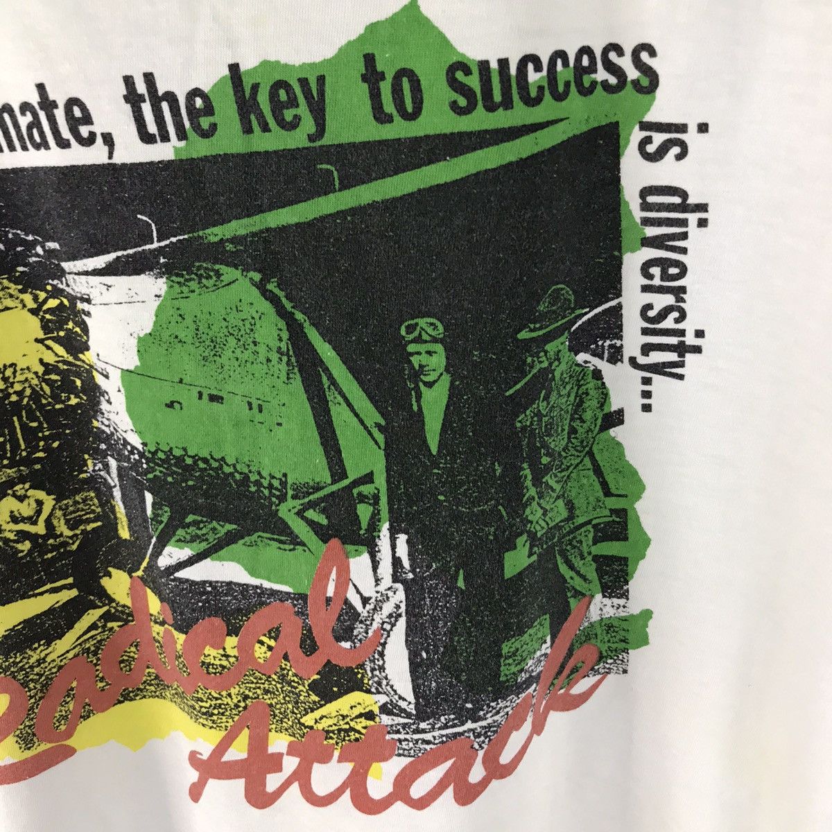 Vintage Vintage hystorical radical attack world war 3 phototee Size US M / EU 48-50 / 2 - 4 Thumbnail