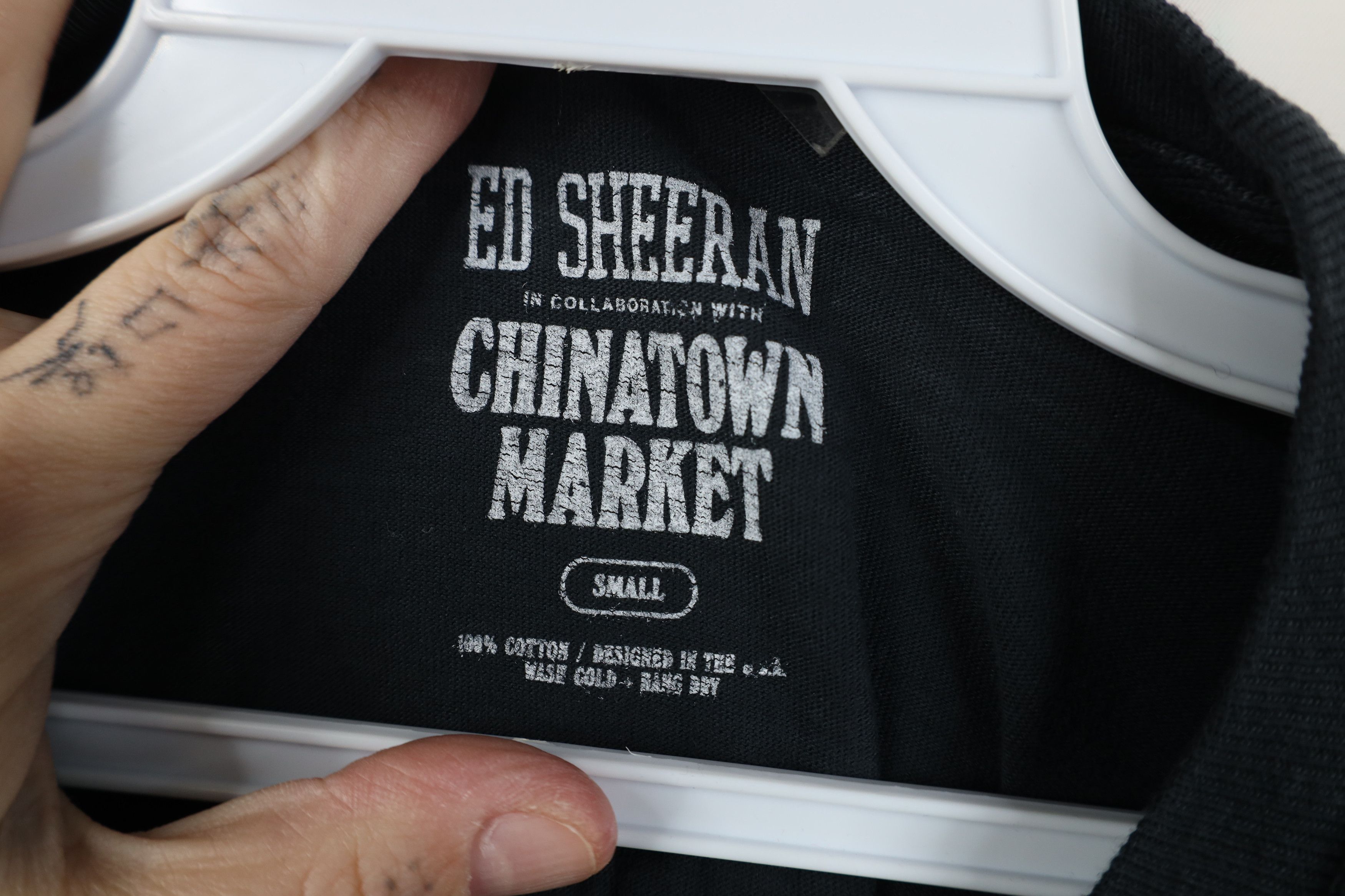 Vintage Ed Sheeran x Chinatown Market Six Short Sleeve T-Shirt Black Size US S / EU 44-46 / 1 - 9 Thumbnail