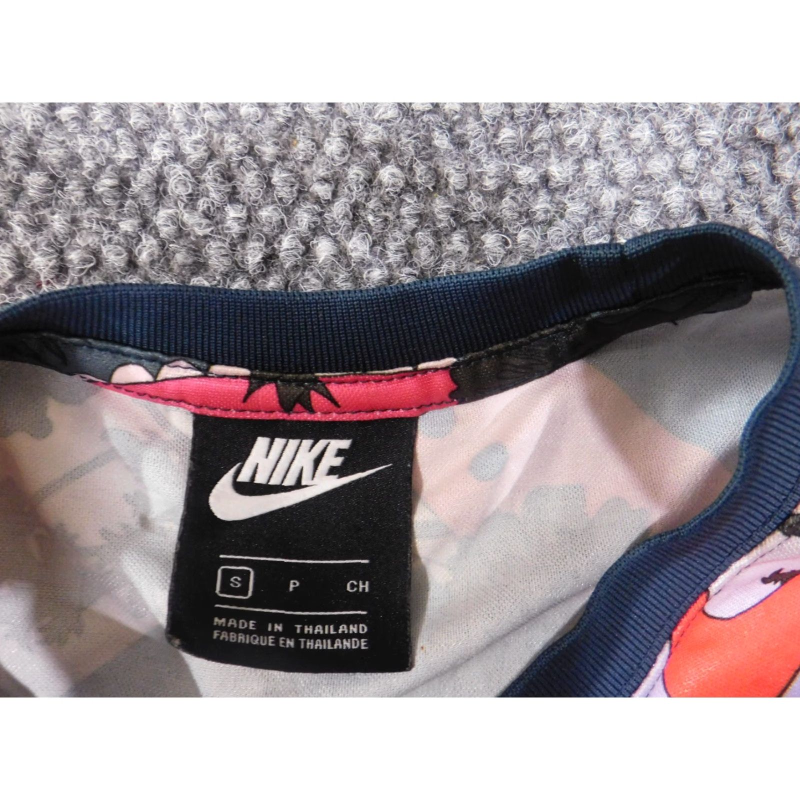 Nike Nike Dri-Fit Top Women S Blue Floral Short Sleeve Pullover Athletic Yoga Geometric Performance Shirt Size S / US 4 / IT 40 - 4 Thumbnail