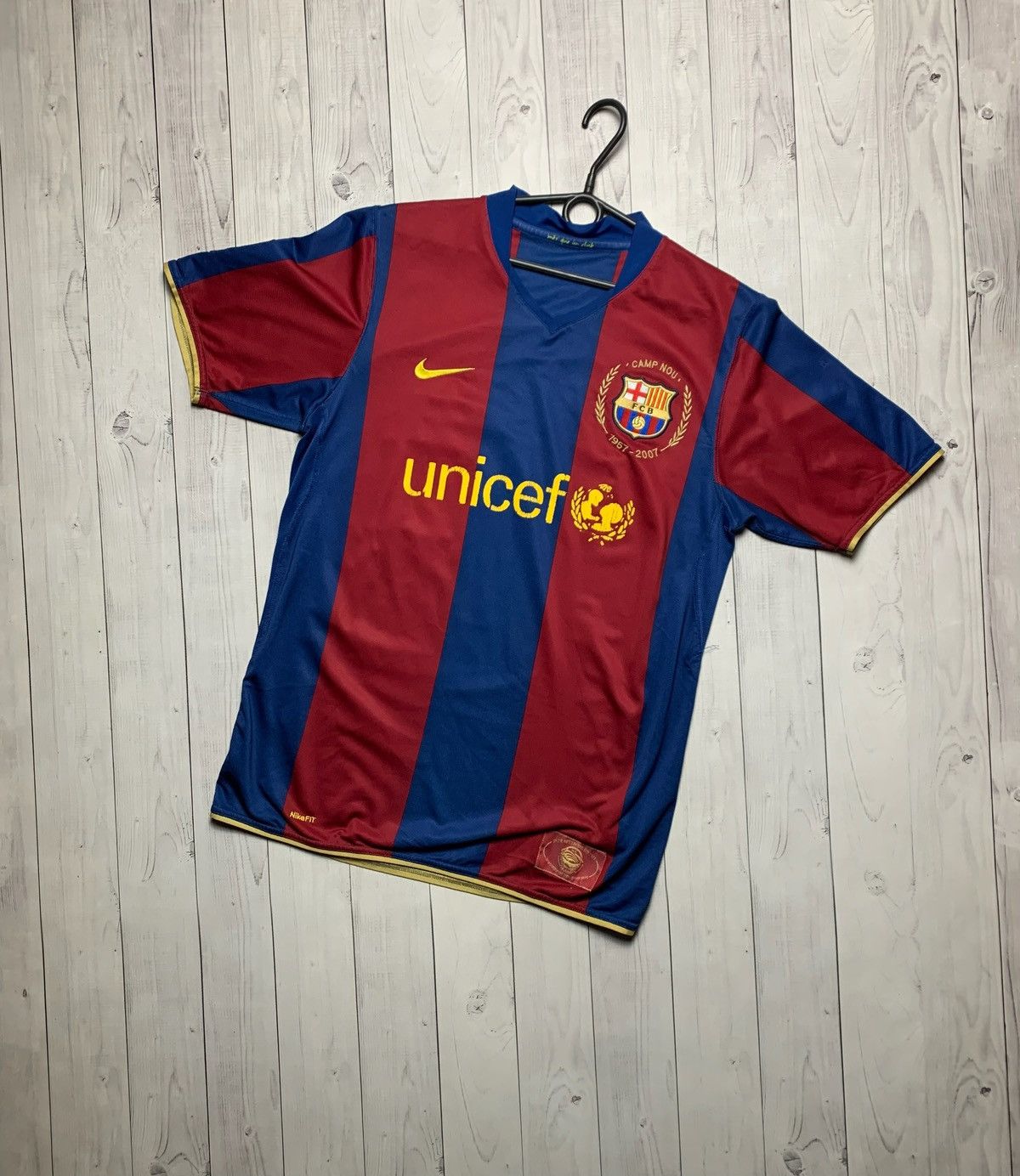 Nike × Vintage Vintage Nike Barcelona soccer jersey size M Size US M / EU 48-50 / 2 - 1 Thumbnail