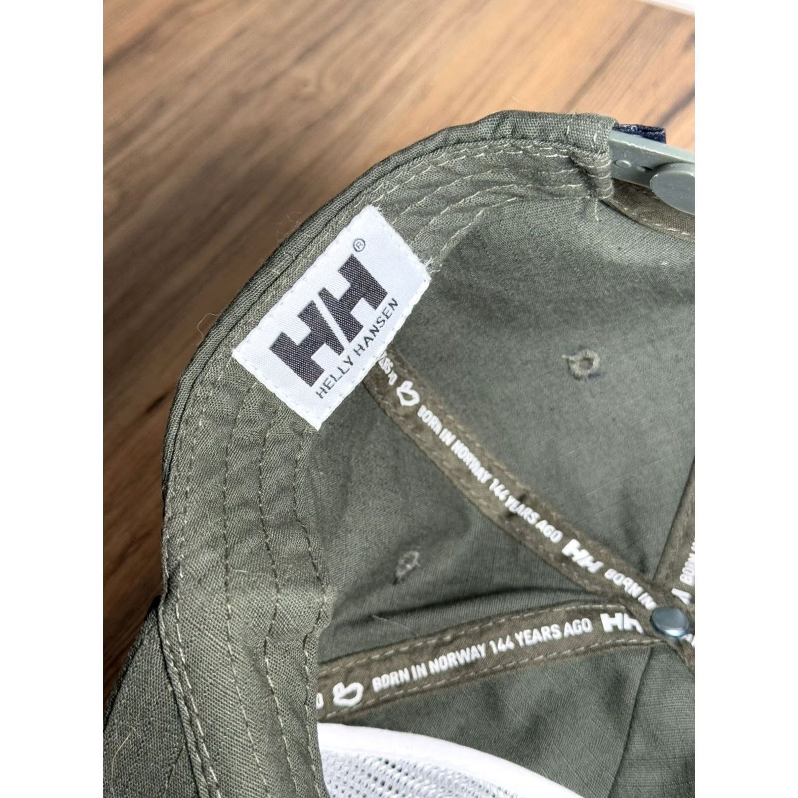 Helly Hansen VINTAGE Helly Hansen Army Green Adjustable Panel Patch Hat Trucker SnapBack Men Adjustable Green Army Baseball Cap Mens Size ONE SIZE - 7 Thumbnail