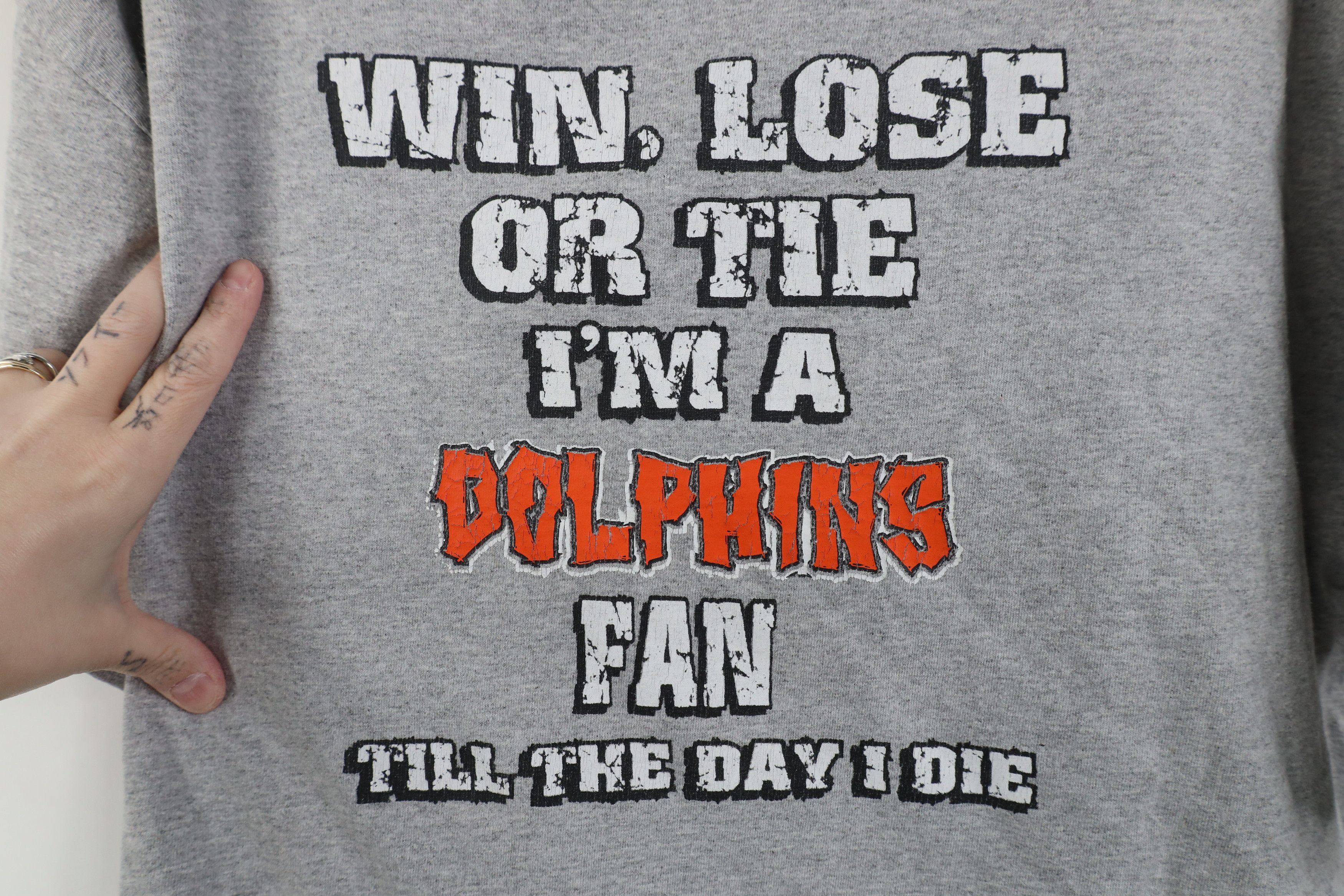 Vintage Vinage 90s Y2K Tie Miami Dolphins Football Fan T-Shirt Gray Size US XL / EU 56 / 4 - 4 Thumbnail