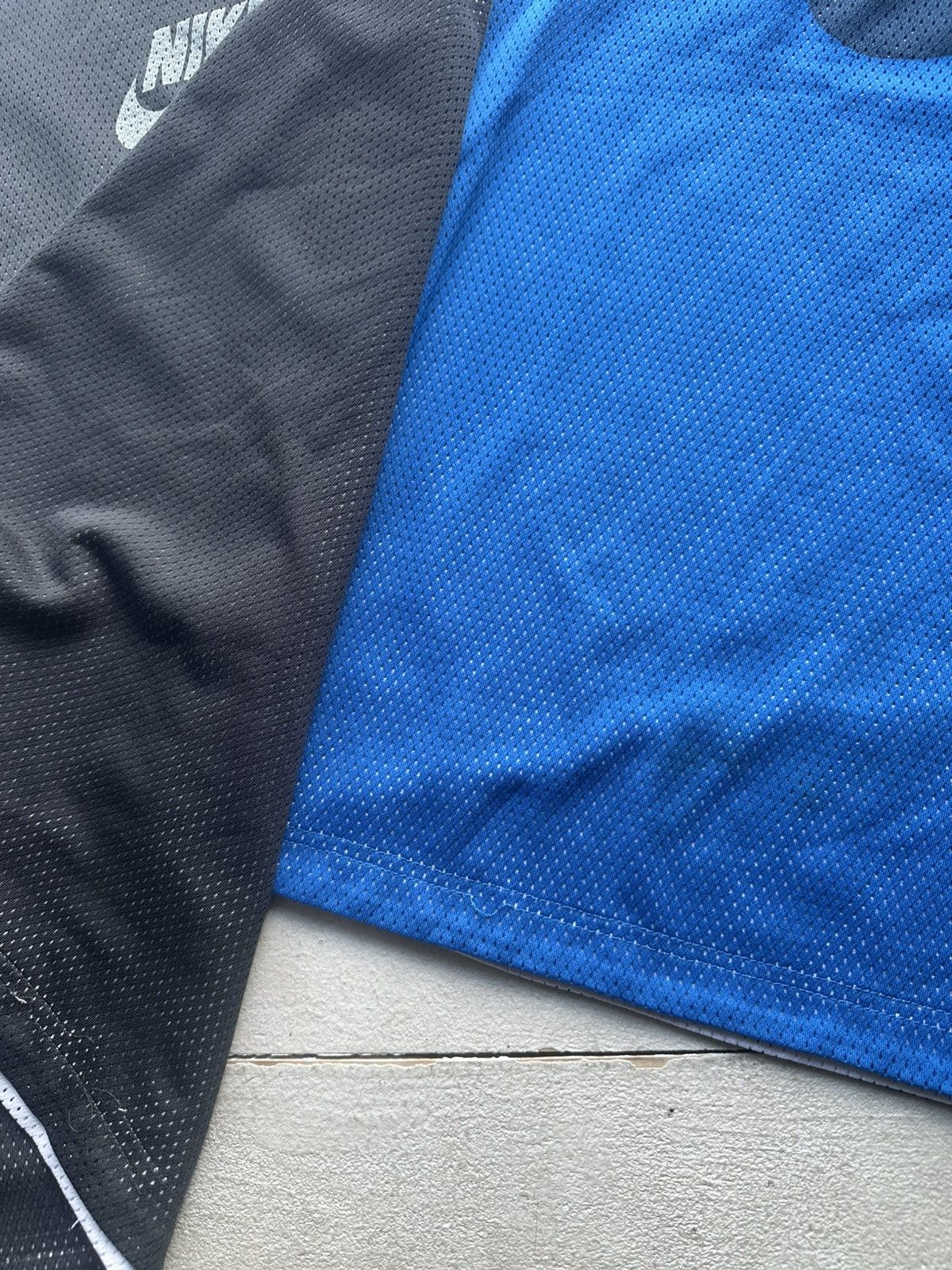 Nike BUNDLE X2🚨 Nike 90s tank top double sides big logo Size US XL / EU 56 / 4 - 6 Thumbnail