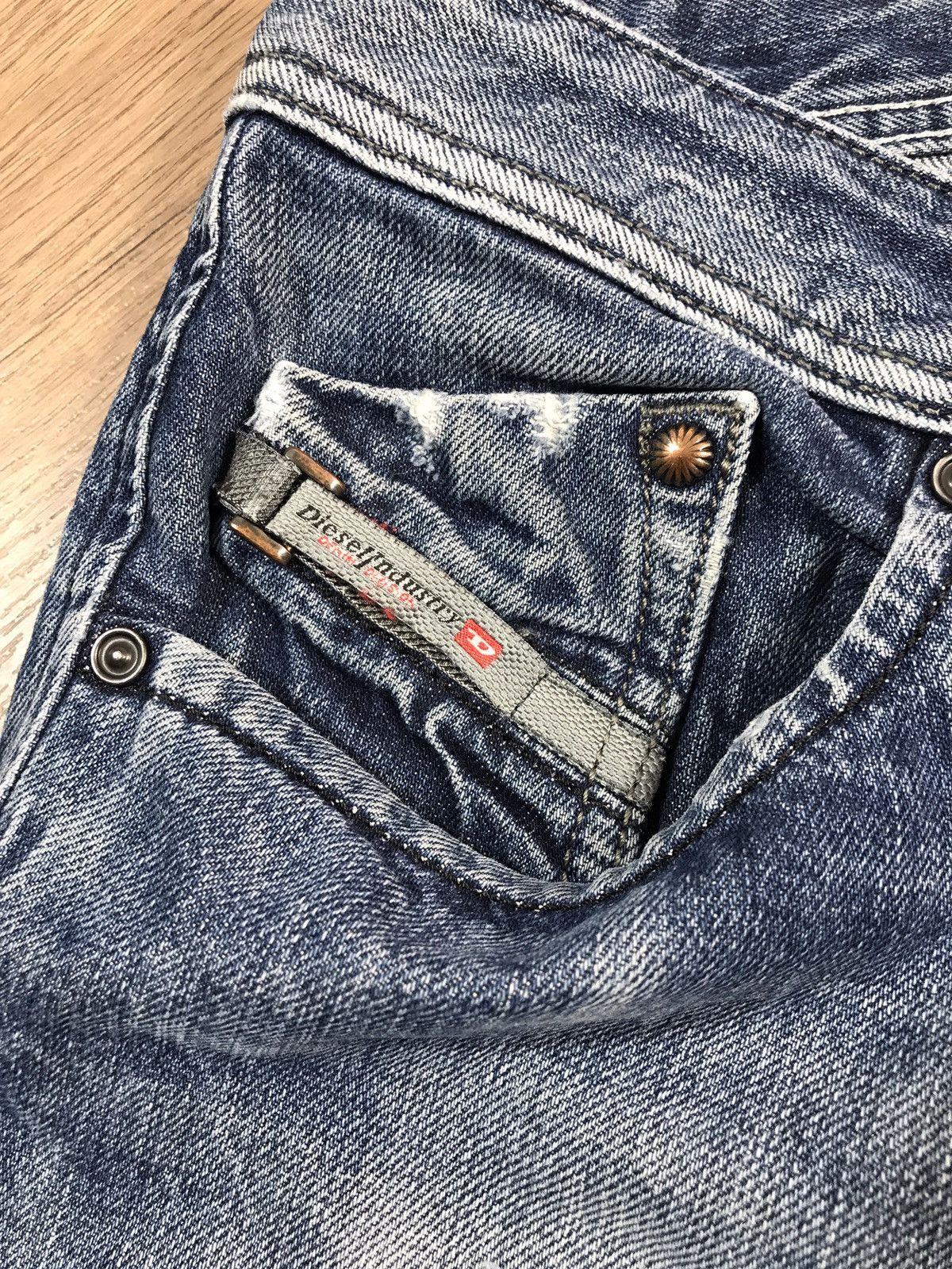 Diesel × Vintage Vintage Diesel Darron Denim Pants Jeans Size US 30 / EU 46 - 8 Thumbnail