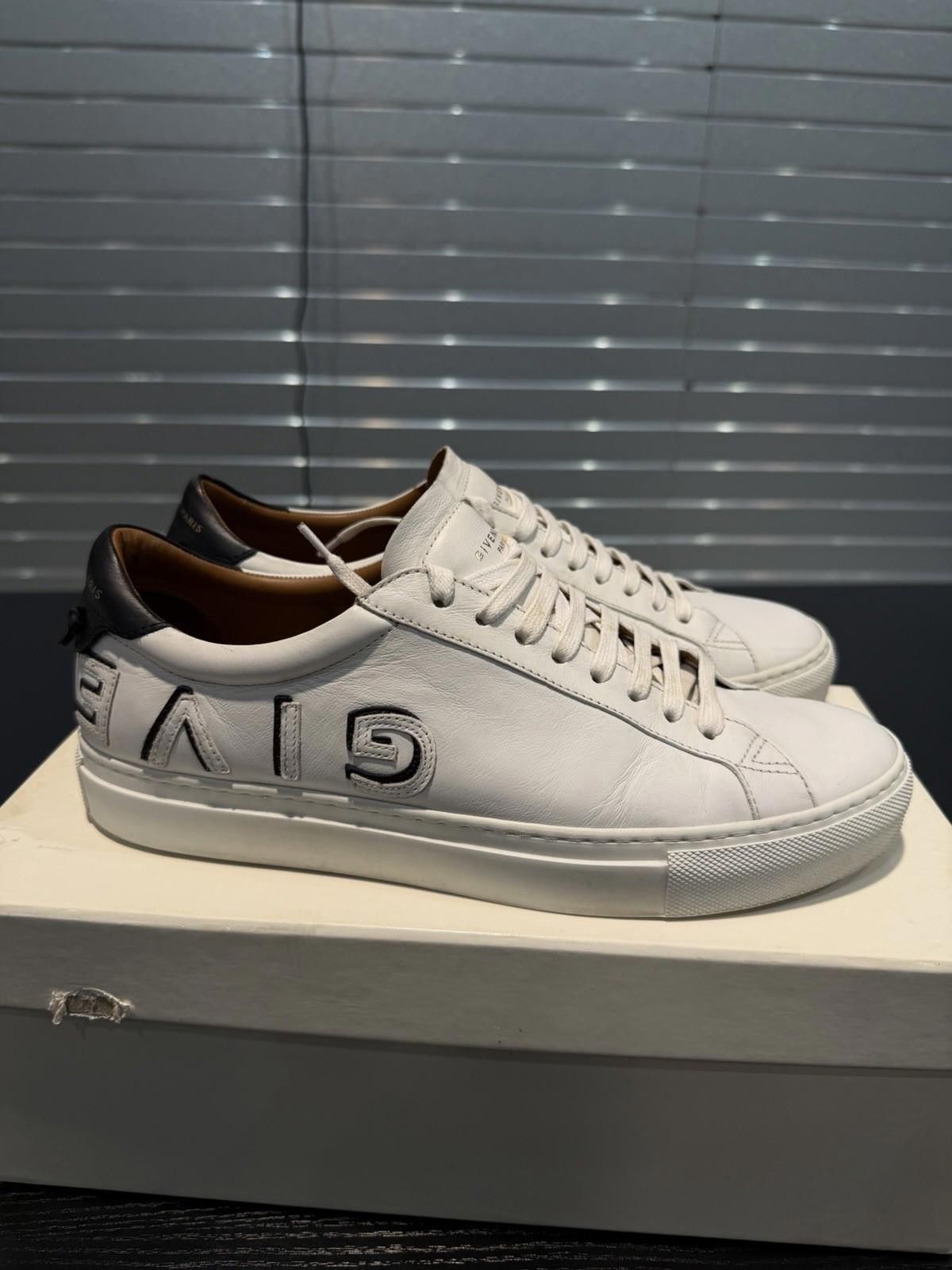 Givenchy Givenchy Parish Men’s Sneakers Size 41.5EU/8.5US Leather Size US 8.5 / EU 41-42 - 3 Thumbnail