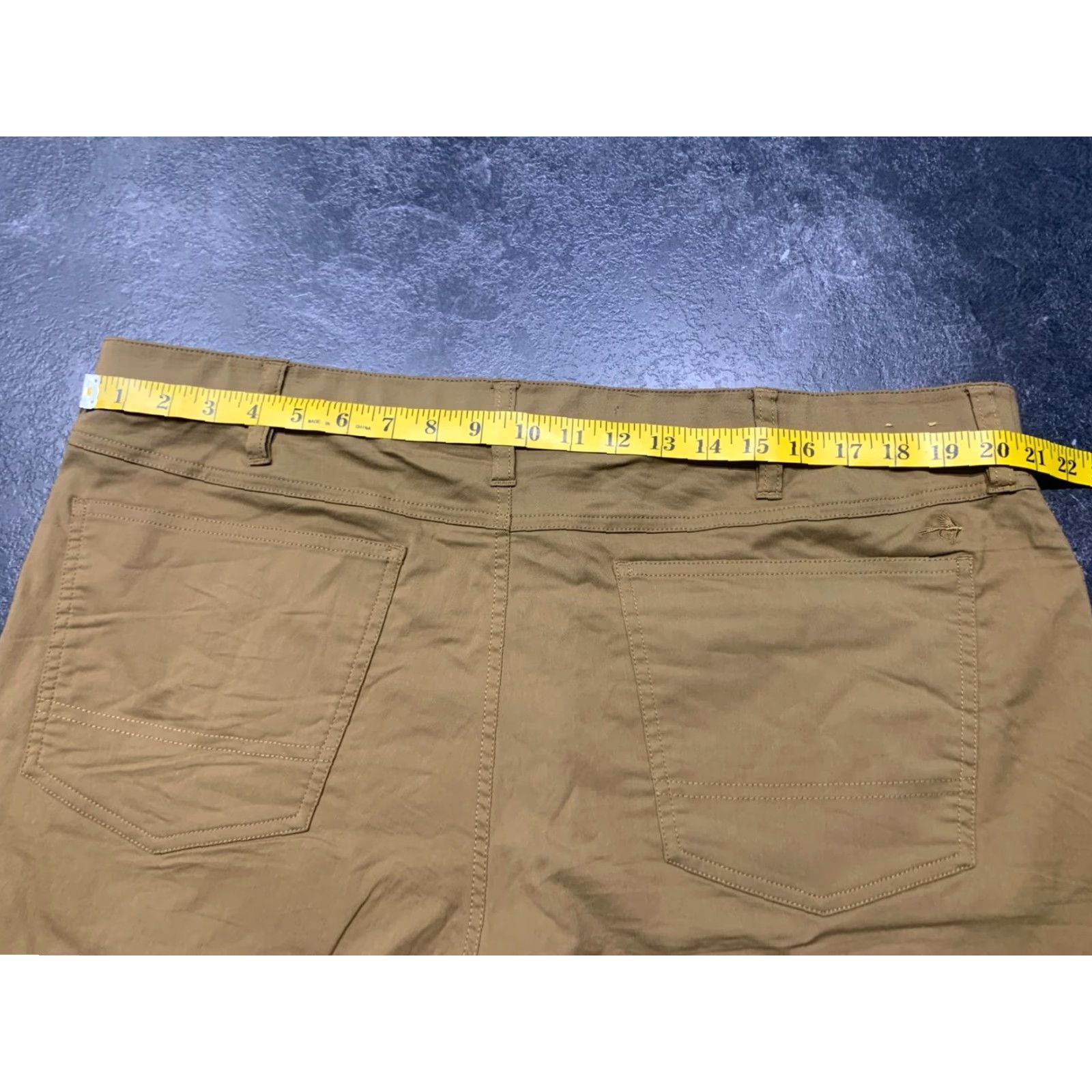 Orvis Orvis Men’s 40 Casual Fly Fishing Shorts Chino Light Brown Beige Size US 40 / EU 56 - 4 Thumbnail