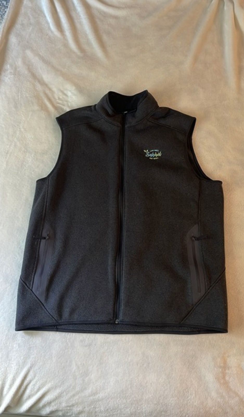 Arc'teryx Arc'teryx men's CUSTOMIZED vest, size XXL Size US XXL / EU 58 / 5 - 1 Thumbnail