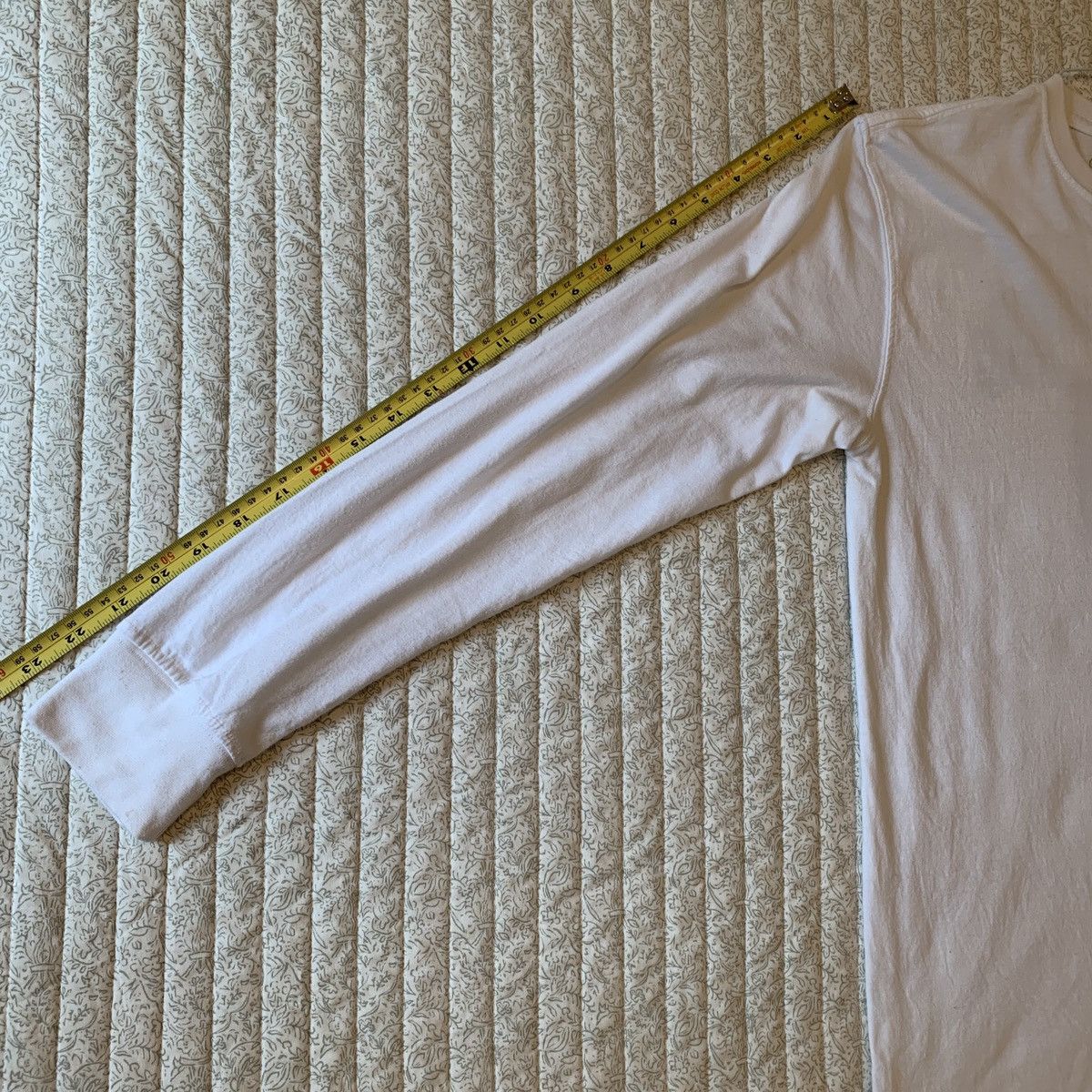Other Rowdy Gentleman white graphic long sleeve pocket tee Size US S / EU 44-46 / 1 - 8 Thumbnail