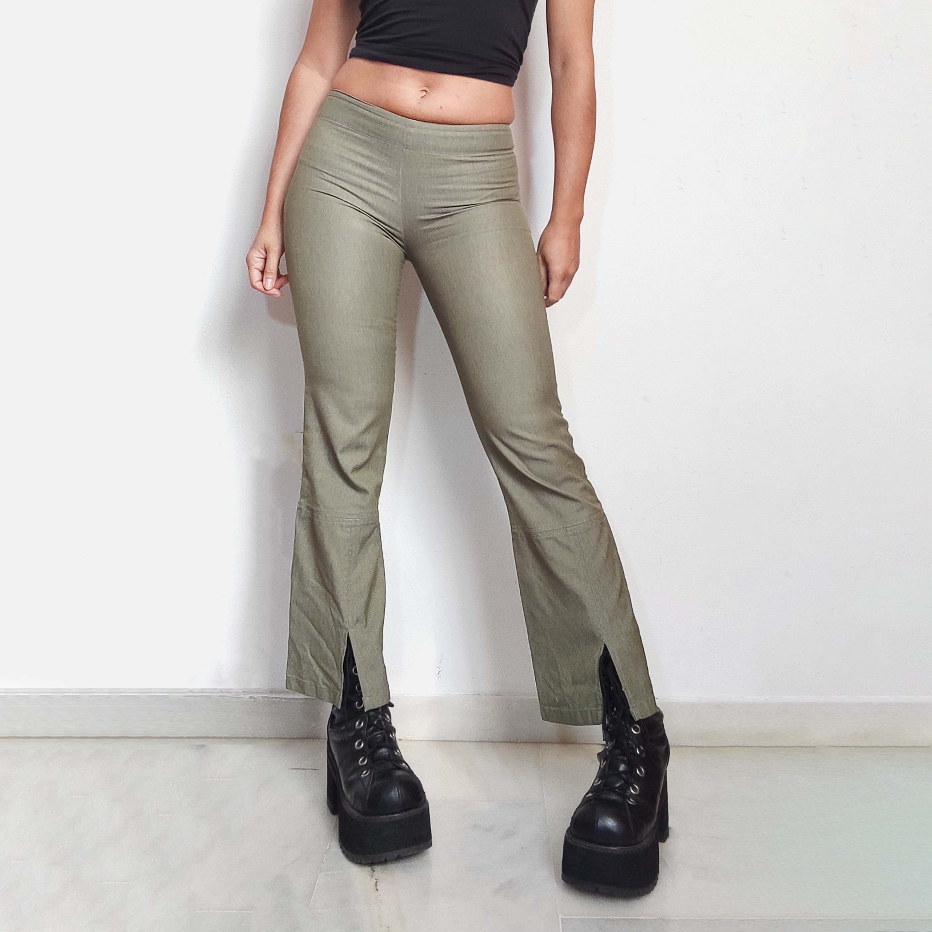Vintage Vintage Y2k Fairy Grunge Khaki Tight Capri Pants. Size 25" / US 0 / IT 36 - 1 Thumbnail