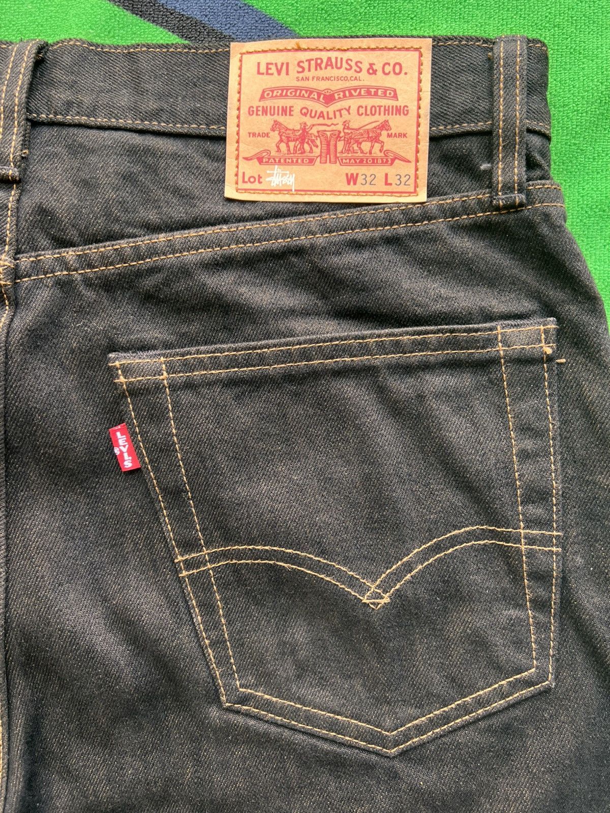 Levi's × Stussy Stüssy Levi’s Crispy Rinse 568 Stay Loose Jeans Black W32 L Size US 32 / EU 48 - 18 Thumbnail