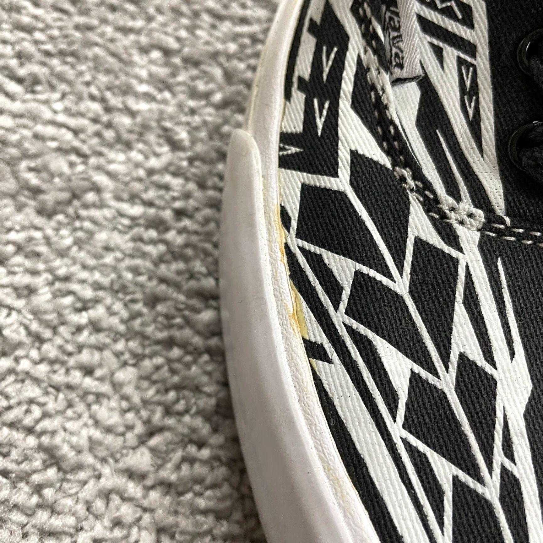 Vintage Kava Low Top Skate Shoes Sneakers Unisex Black Tribal Print Mens 6.5 / Womens 8 Basketball, Athletic, Casual Shoes Size M / US 6-8 / IT 42-44 - 5 Thumbnail