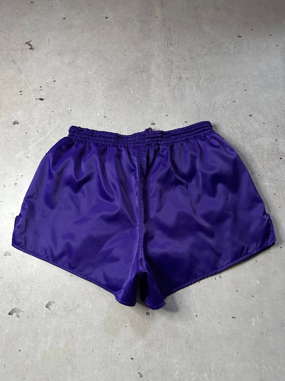 Adidas Vintage Adidas Trefoil Nylon Soccer Shorts Purple 80s Size M Size US 32 / EU 48 - 8 Thumbnail