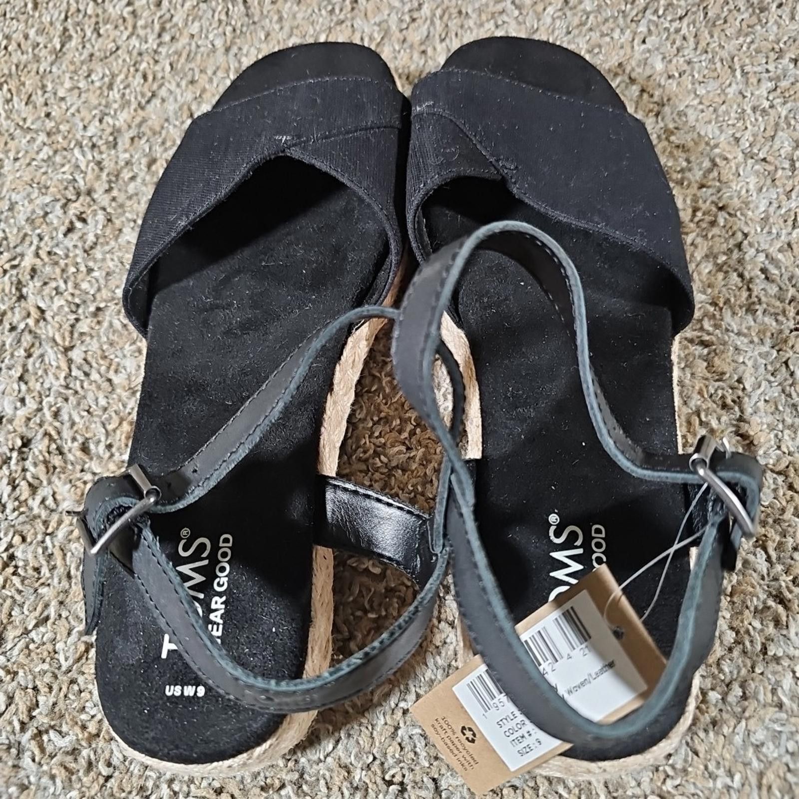 Toms Toms Wear Good ABBY US9 Woven Buckle Flats Size US 9 / IT 39 - 4 Thumbnail