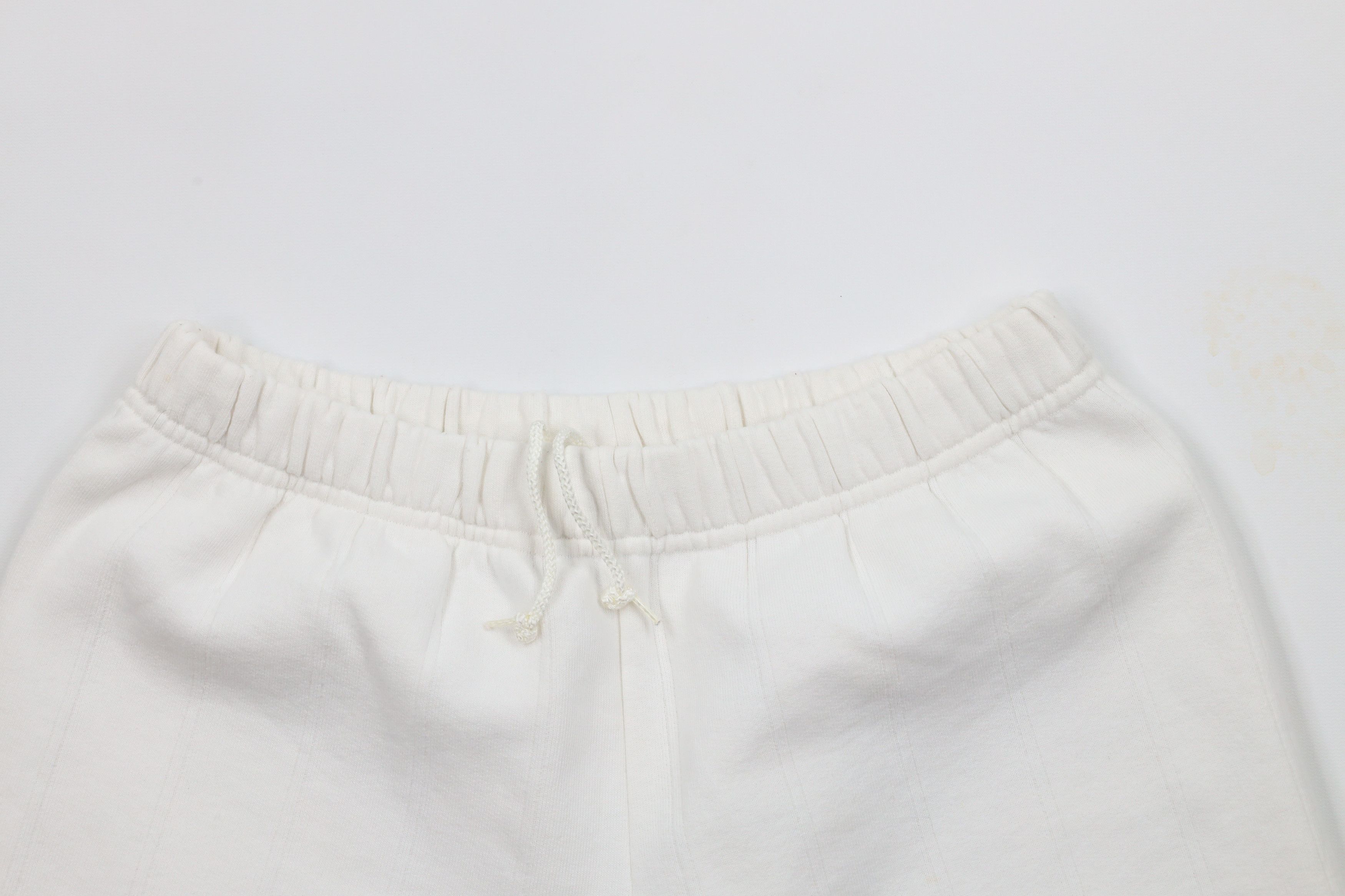 Vintage Vintage 90s Streetwear Above Knee Sweatpants Shorts USA Size US 34 / EU 50 - 2 Thumbnail