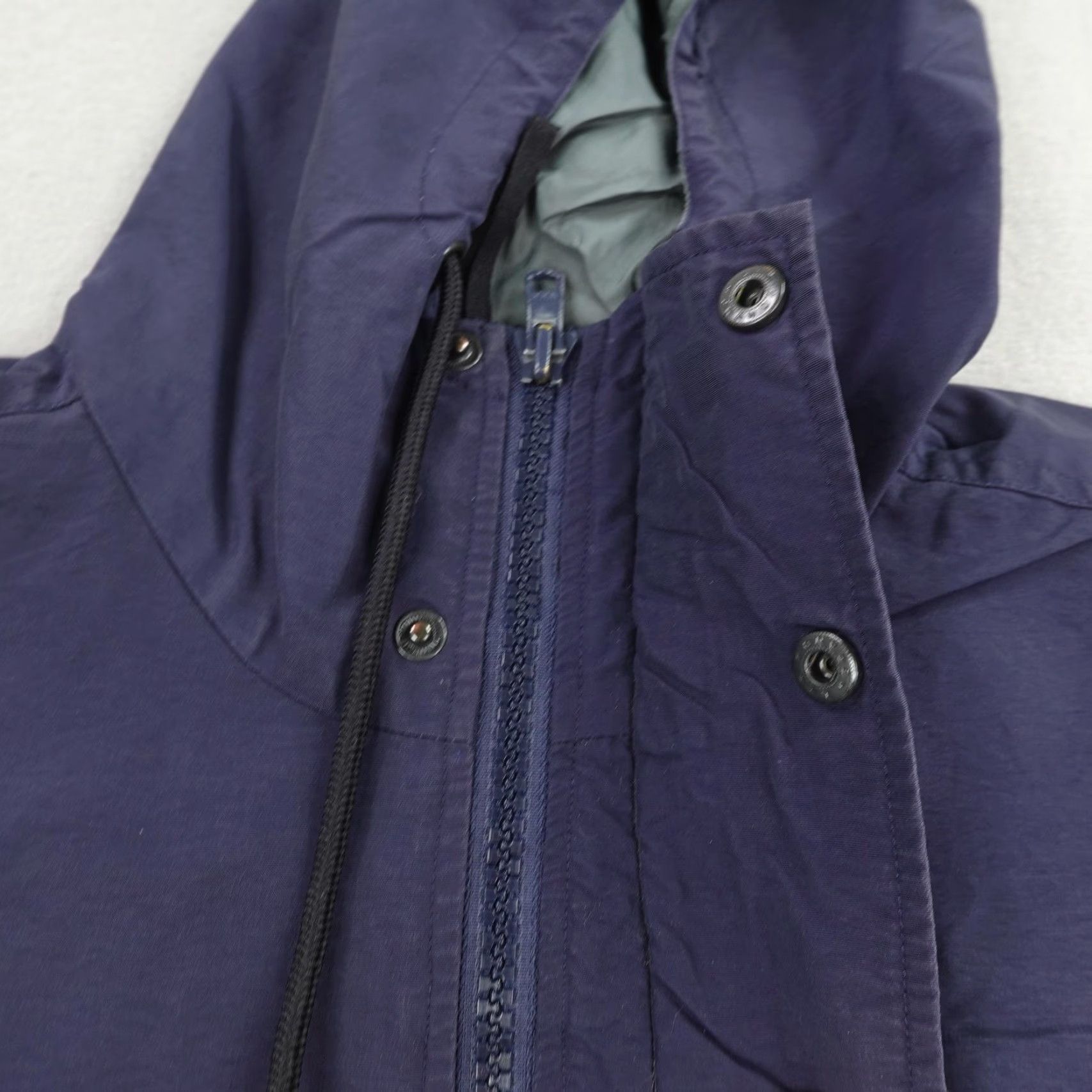Vintage VINTAGE Woolrich Jacket Mens M Blue Field Coat Windbreaker Hooded Rain Coat Parka 90s Outdoor Windproof Logo Zipper Pockets Size US M / EU 48-50 / 2 - 6 Thumbnail