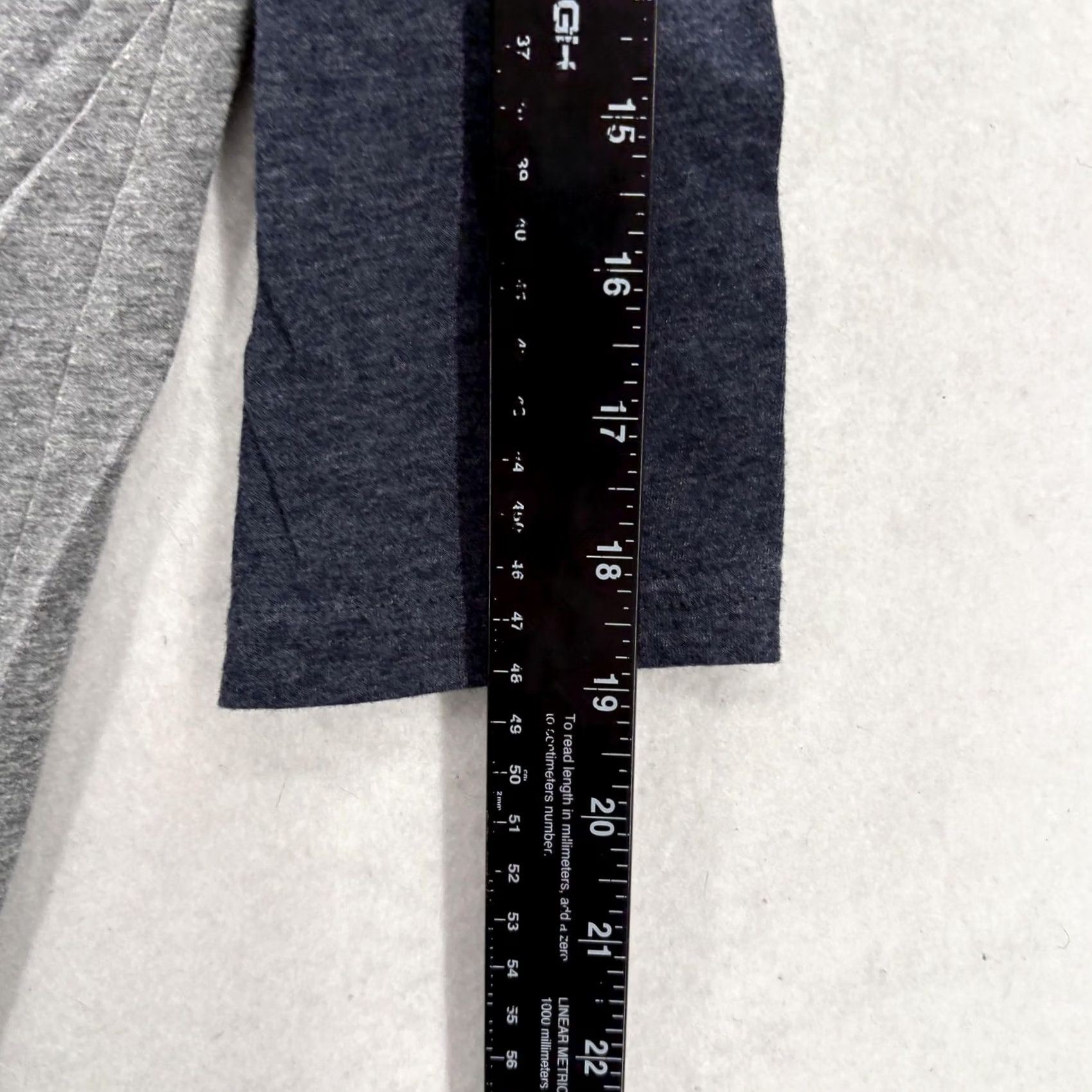 Cotopaxi Cotopaxi Mens XL Gray Do Good 3/4 Sleeve Raglan Graphic Tee Crewneck Hike Shirt Size US XL / EU 56 / 4 - 7 Thumbnail