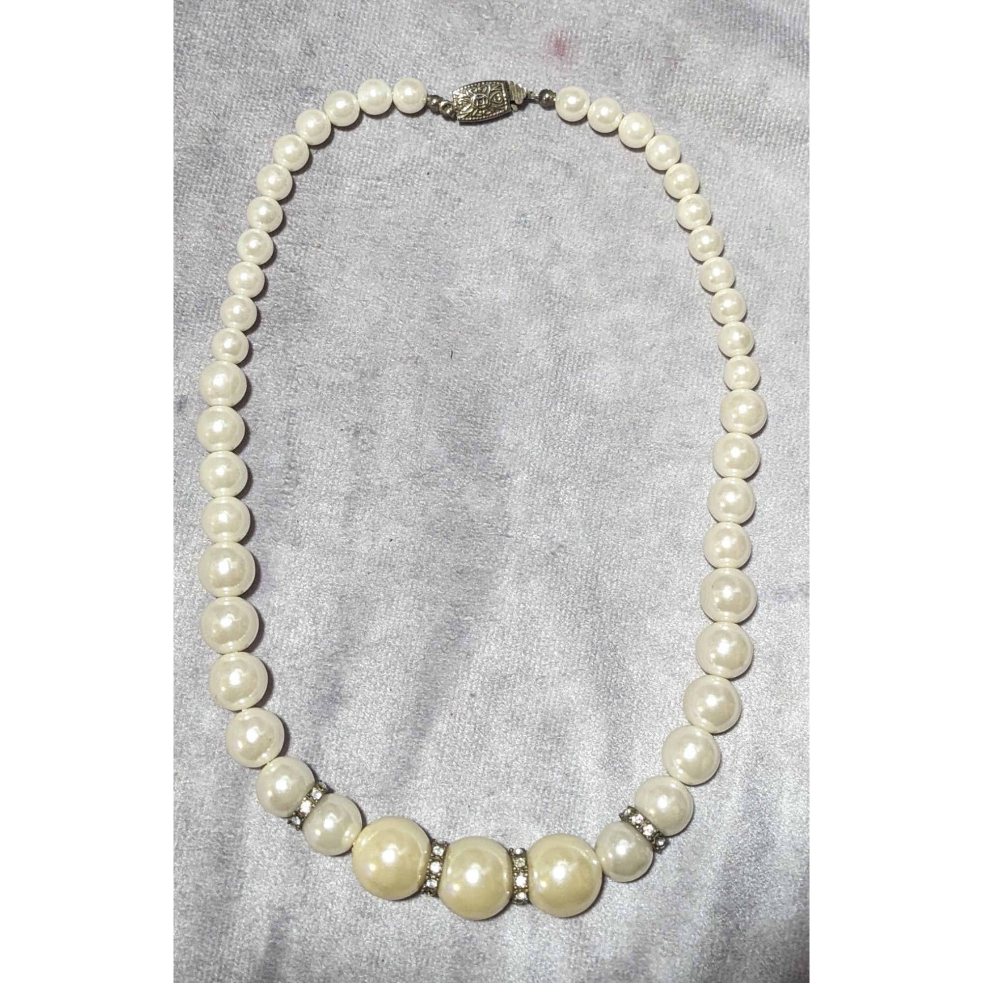 Other Graduated Faux Pearl Rhinestone Necklace Size ONE SIZE - 10 Thumbnail
