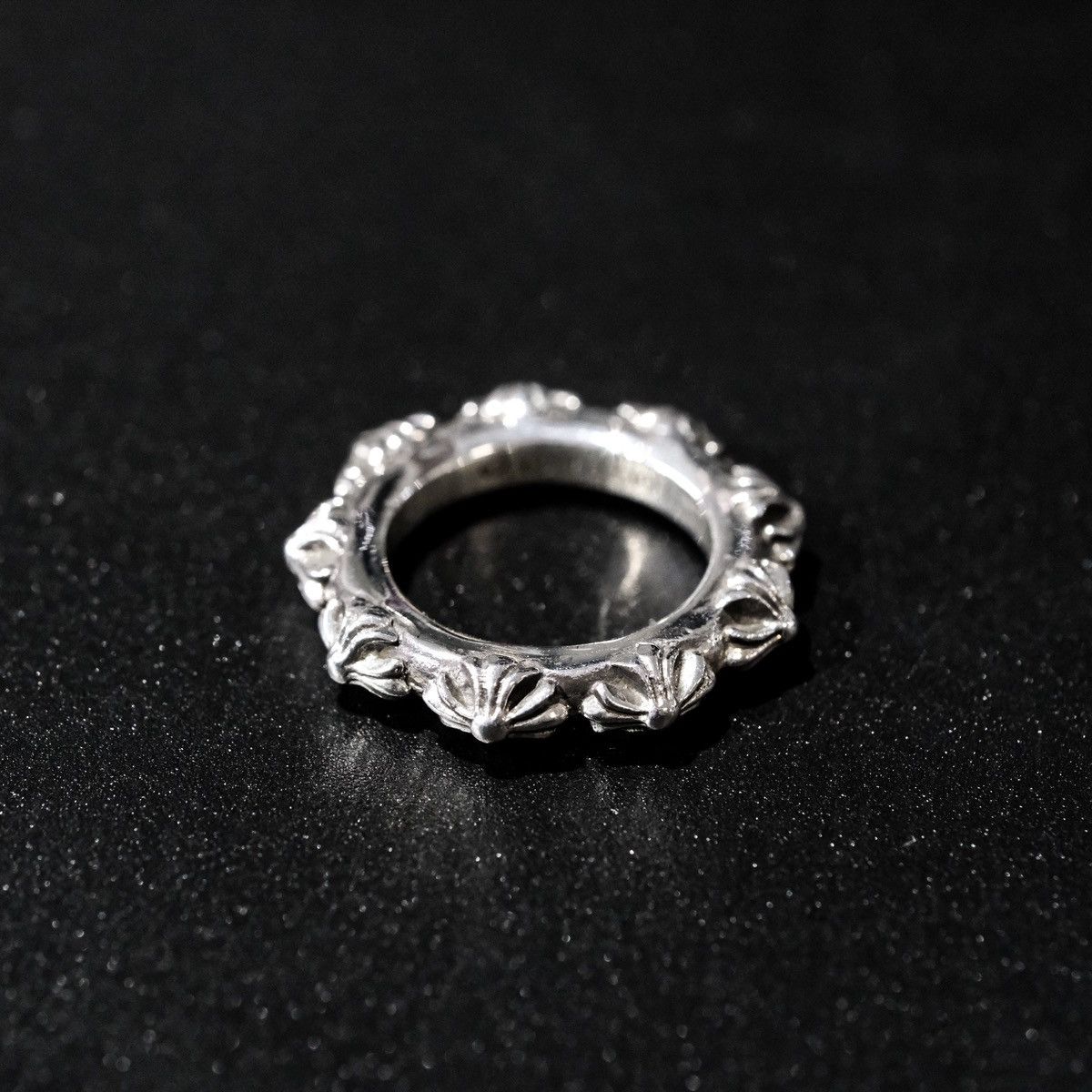 Chrome Hearts Twisted Wave Cross Ring
