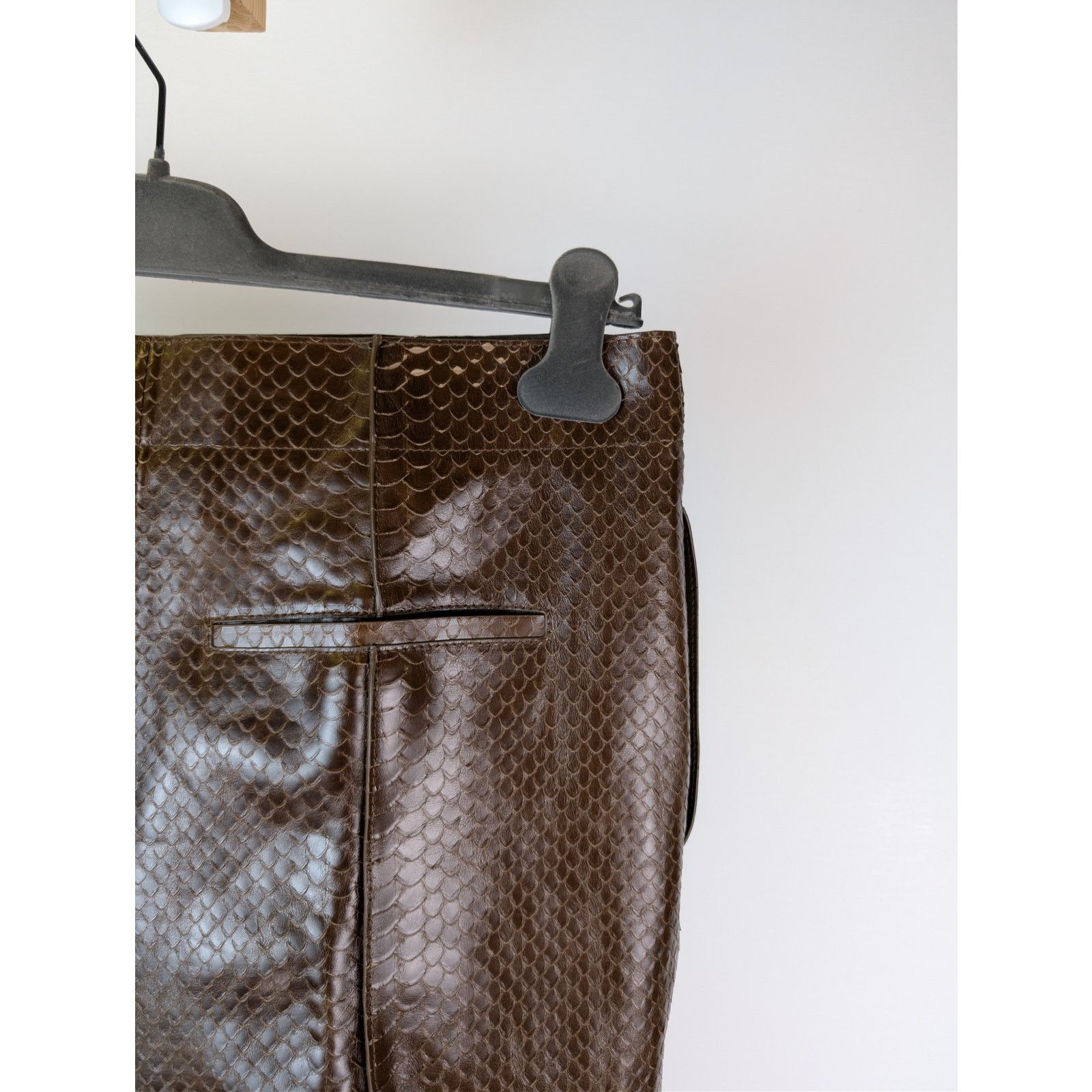 Bottega Veneta o1rshd1 Carved Leather Snake Trousers Pants in Nut Size US 32 / EU 48 - 13 Thumbnail