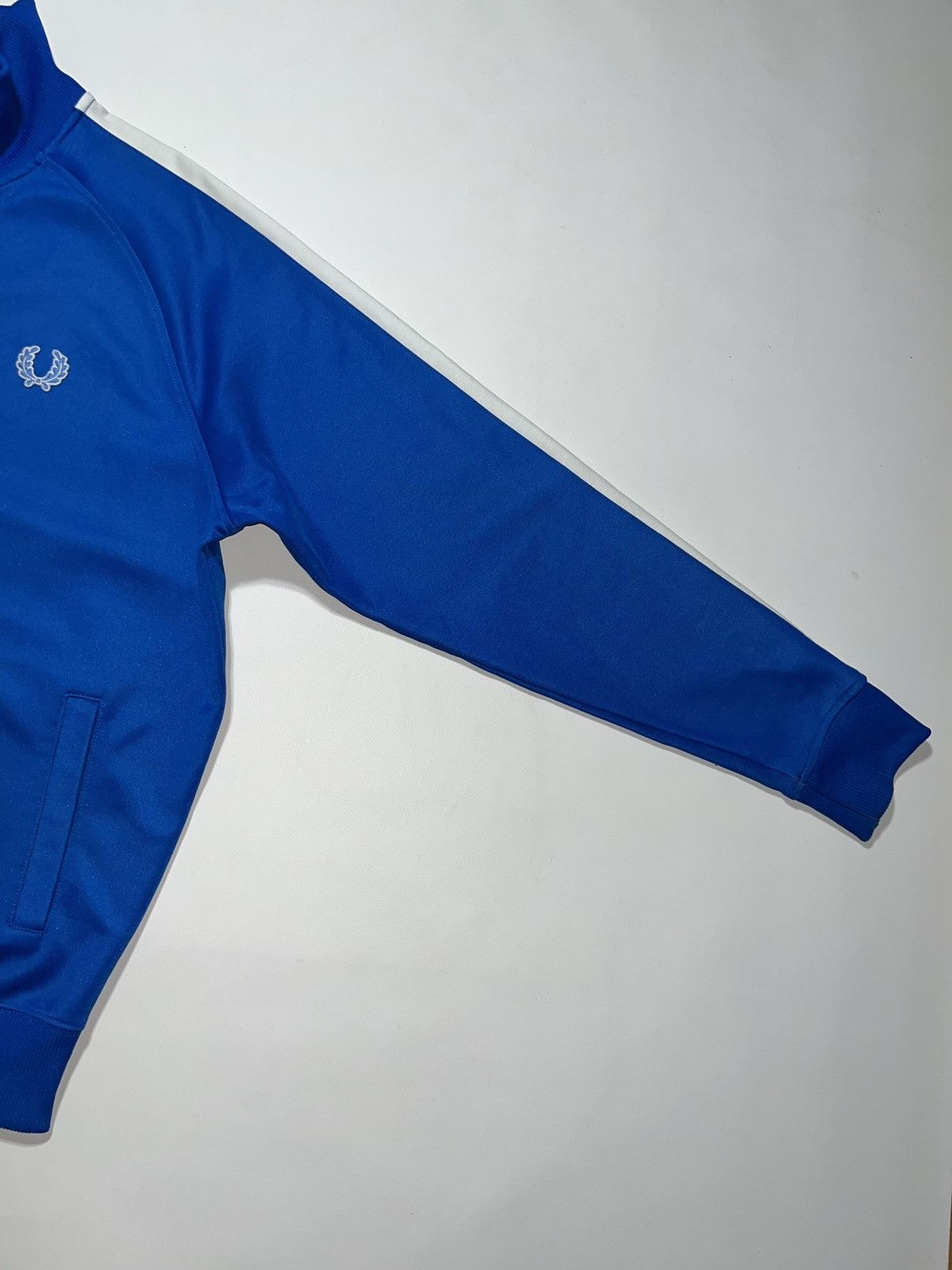 Fred Perry Vintage Fred Perry Blue Zipper/ Tracksuit Top Size L Size US L / EU 52-54 / 3 - 13 Thumbnail