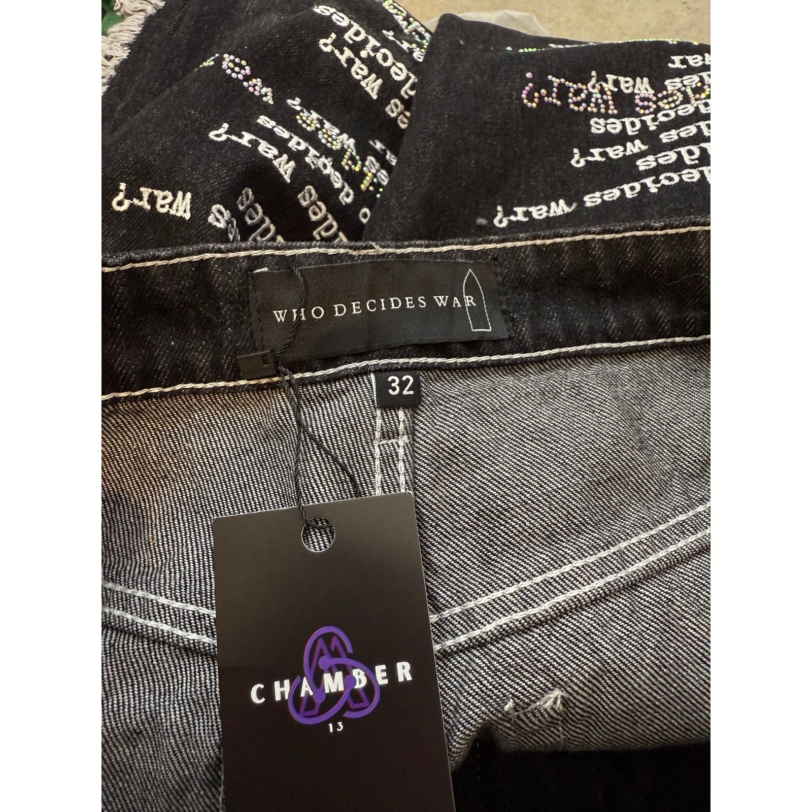 Who Decides War WDW Rhinestone Scripture Black Jeans Size US 32 / EU 48 - 3 Thumbnail