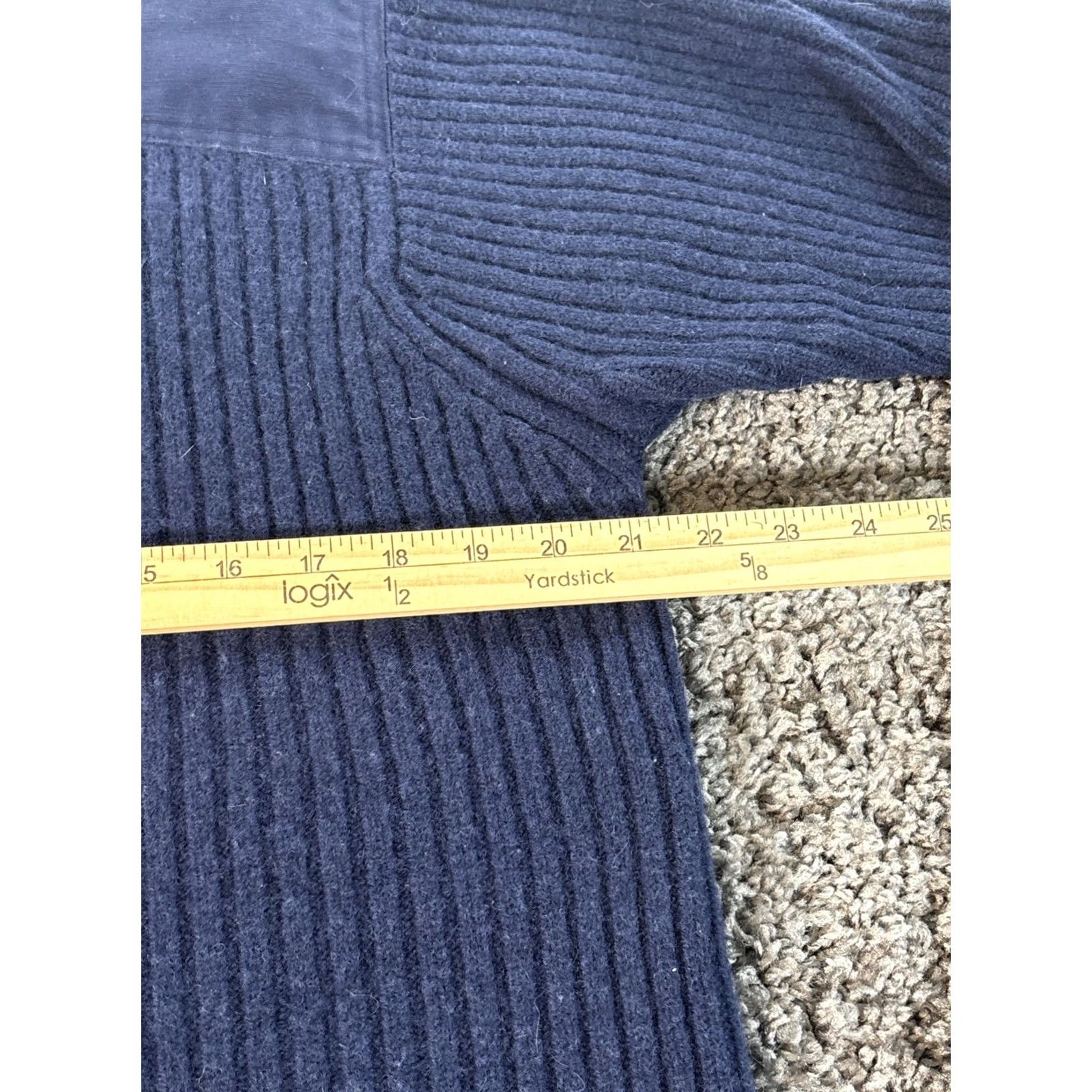 Vintage VINTAGE LL Bean Sweater Pullover Crew Neck Elbow Patch Wool LT Blue Men Big & Tall Size US L / EU 52-54 / 3 - 3 Thumbnail