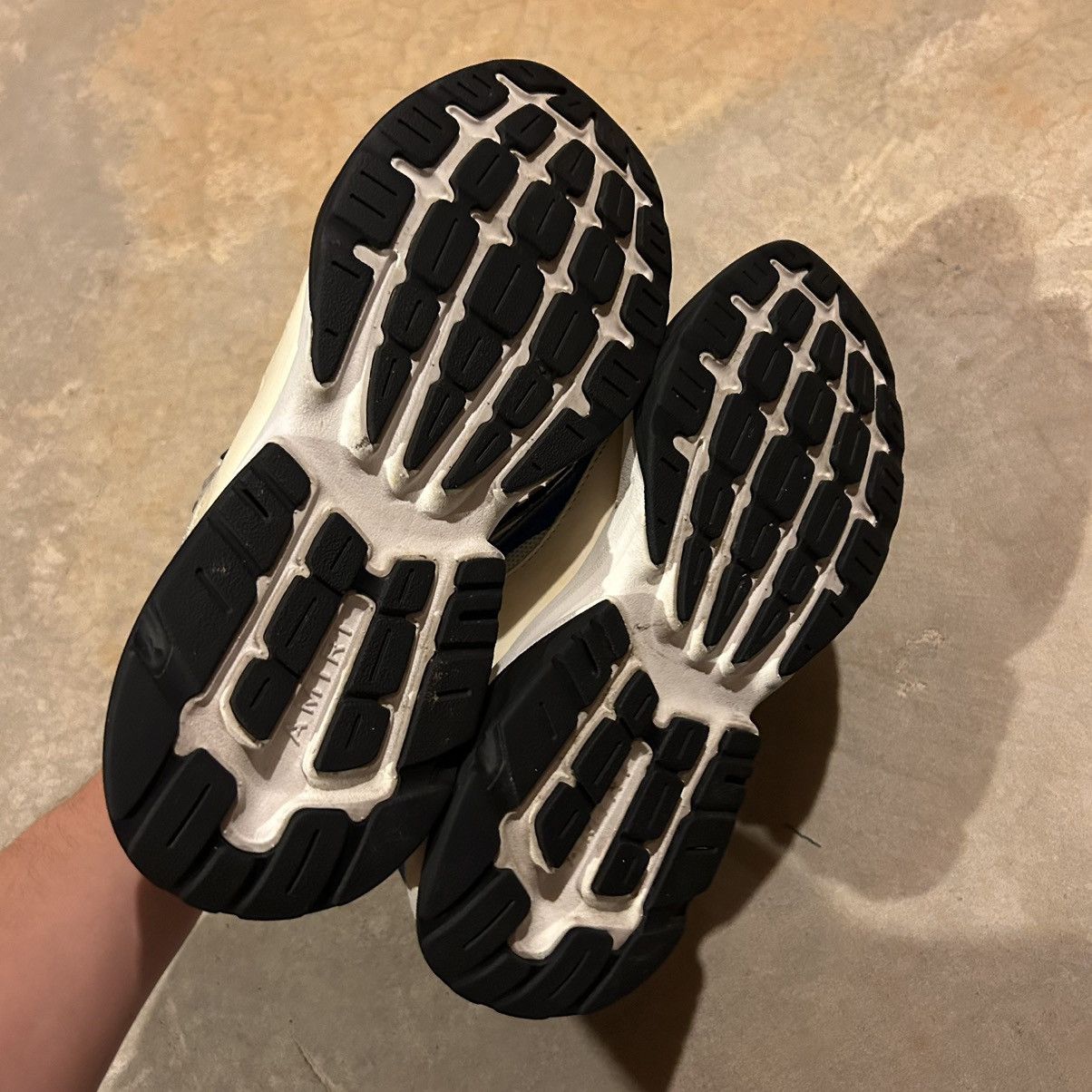 Amiri × Designer Amiri Skeleton Bone Runner White Black Grey Blue US 8 Size US 8 / EU 41 - 6 Thumbnail