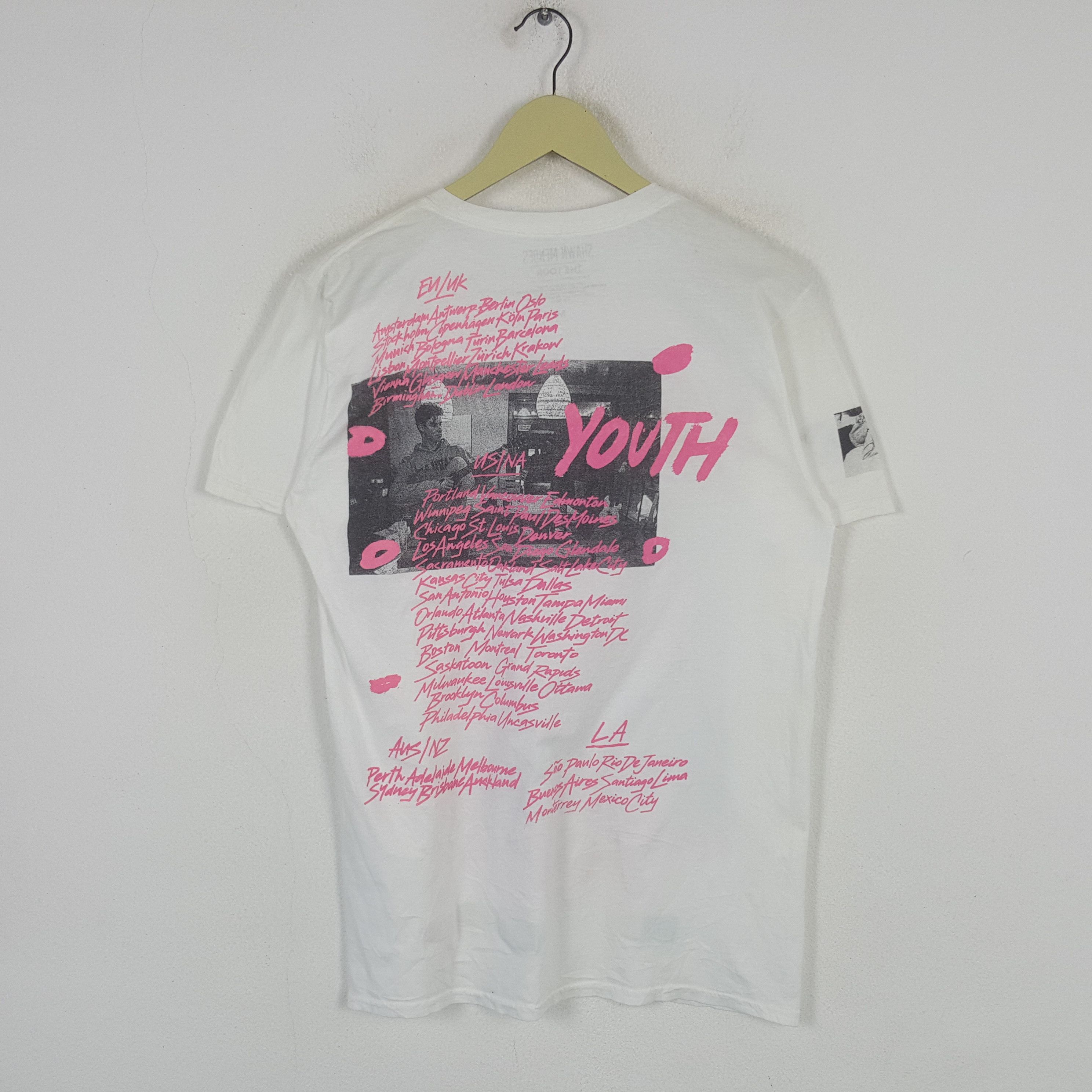 Band Tees Vintage Shawn Mendes Singer The Tour T-shirt Size US M / EU 48-50 / 2 - 3 Thumbnail