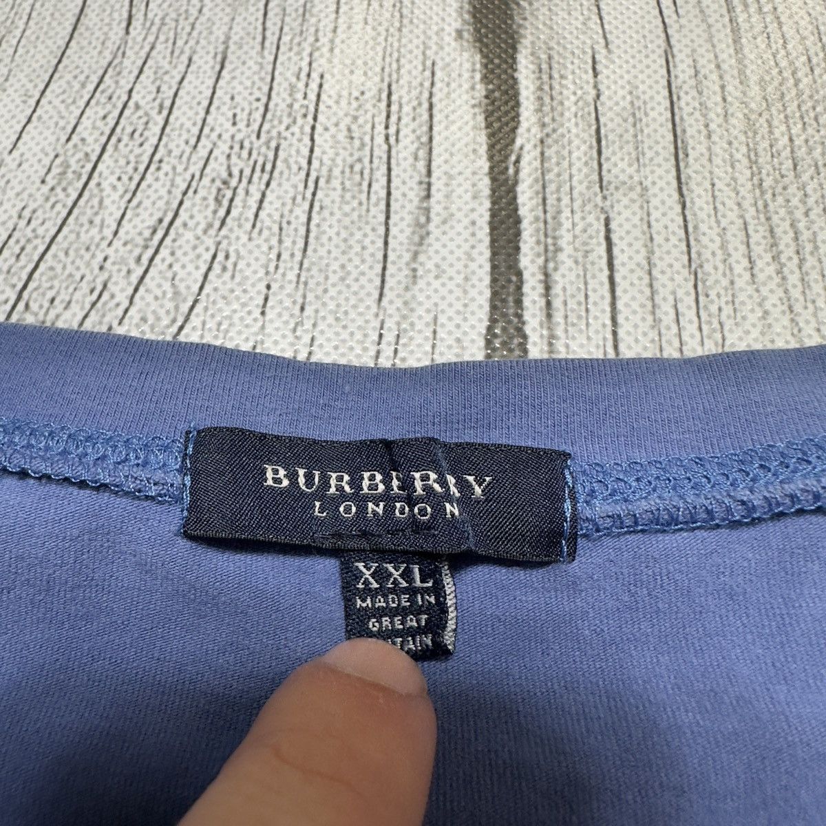 Burberry × Vintage Vintage Burberry tee Size US XXL / EU 58 / 5 - 5 Thumbnail