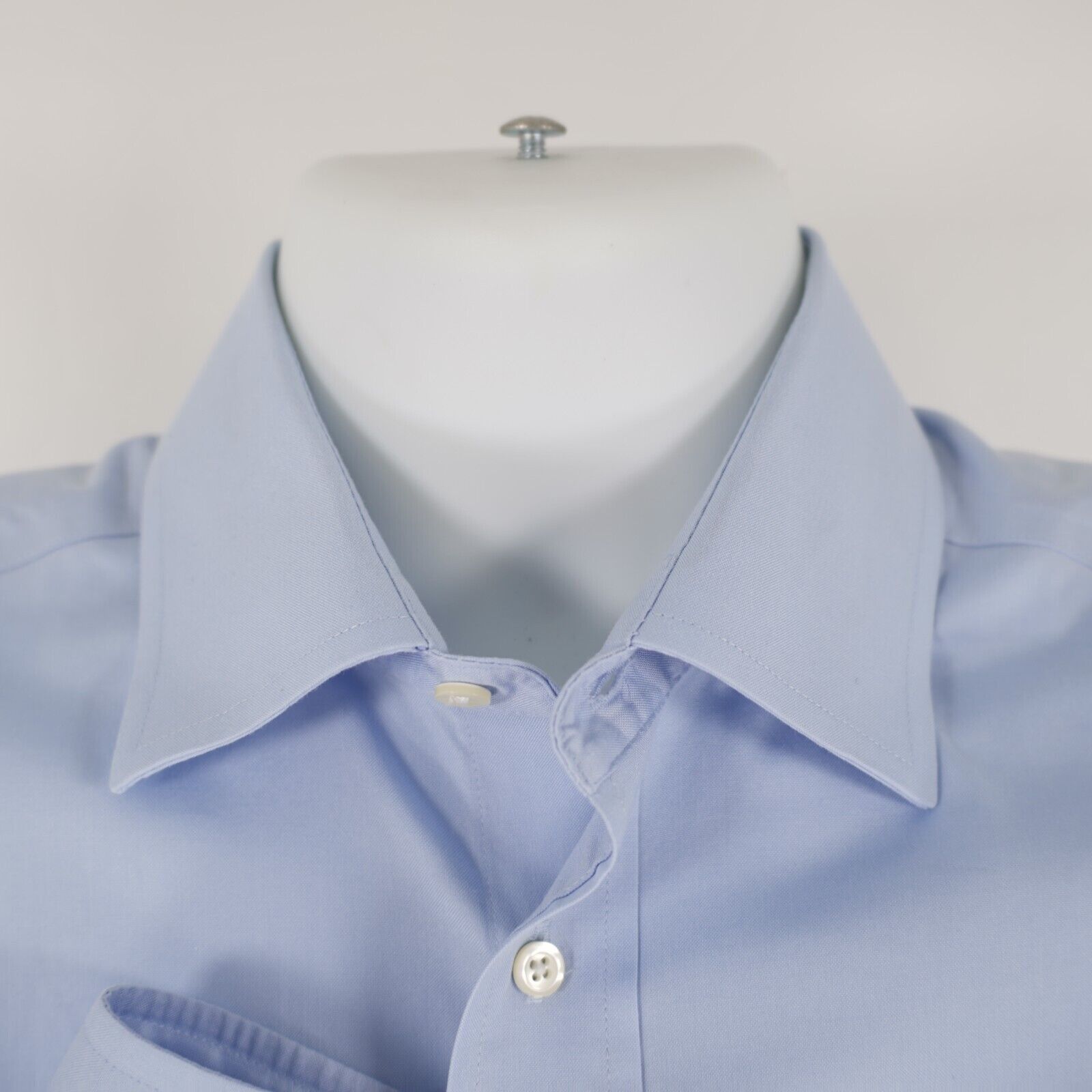Jos. A. Bank Jos A Bank Traveler's Tailored Fit Blue 15 / 34 Pocket Colla Size US S / EU 44-46 / 1 - 4 Thumbnail