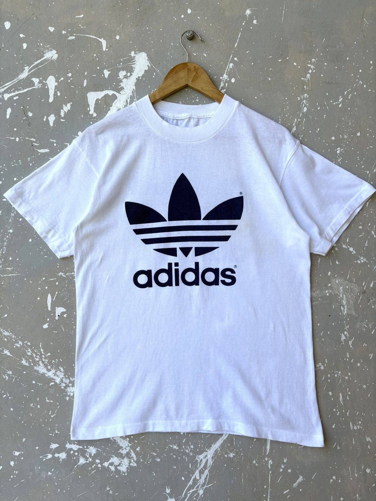 Adidas Vintage 80s Adidas Trefoil Double Sided Print Tee Size US M / EU 48-50 / 2 - 1 Thumbnail