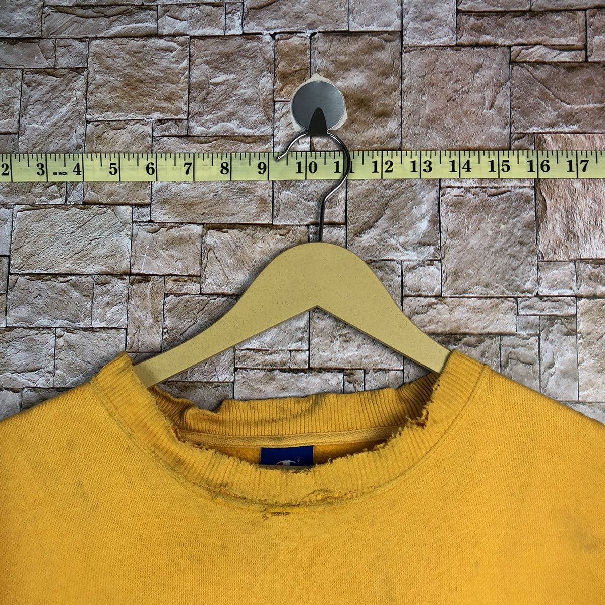 Champion × Vintage Champion vintage Yellow Sweatshirt #A764 Size US L / EU 52-54 / 3 - 4 Thumbnail