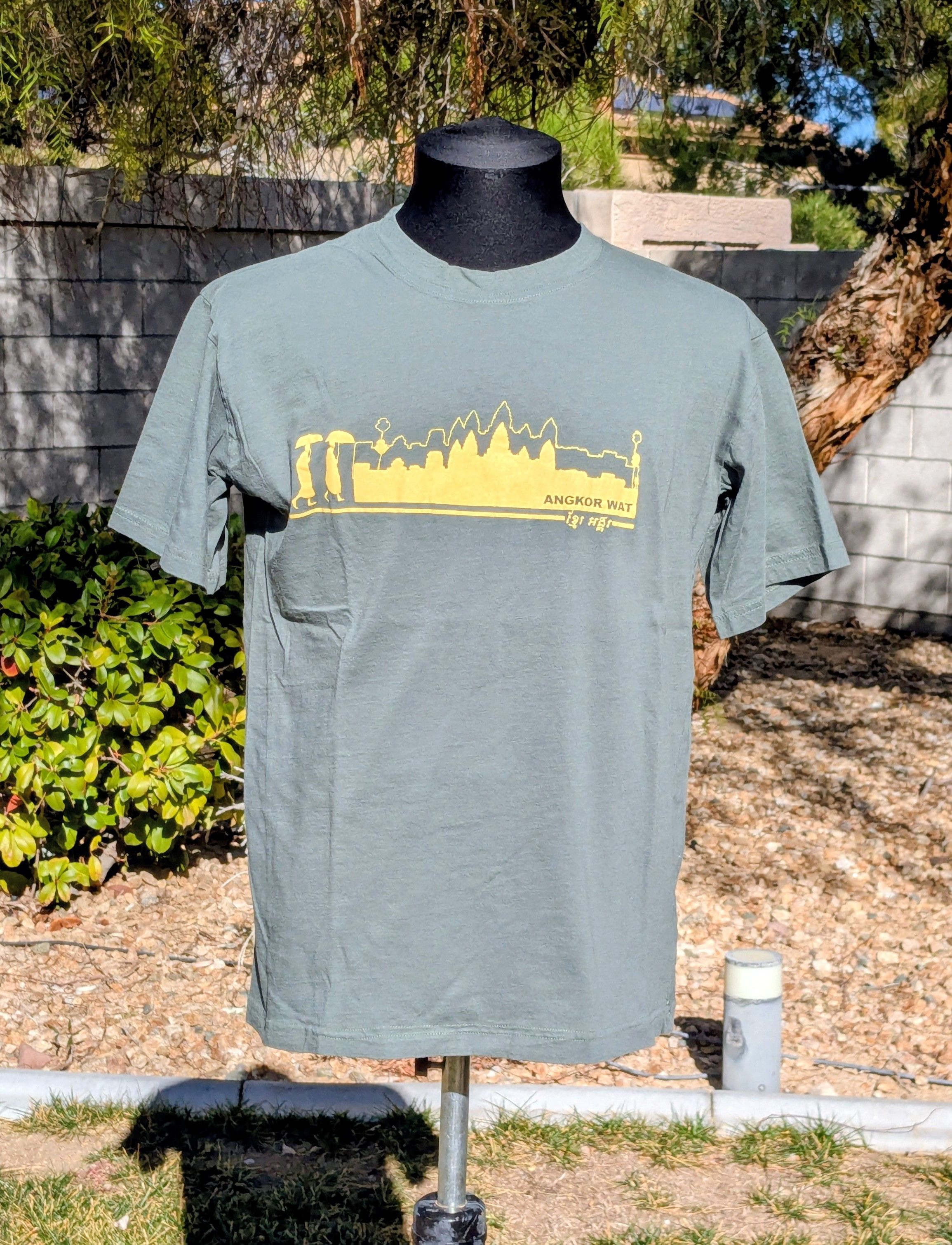 Other Angkor Wat Siem Reap Khmer City of Temples Cambodia Shirt Size US L / EU 52-54 / 3 - 1 Thumbnail