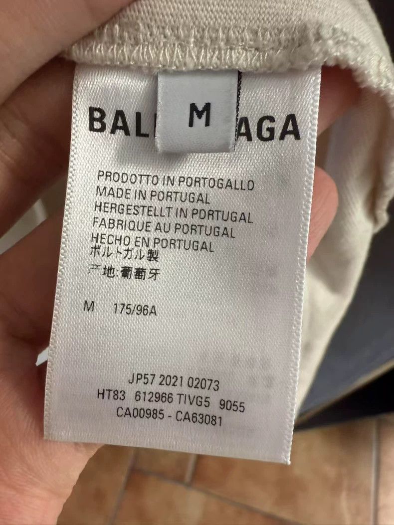 Balenciaga Balenciaga Front and rear logo beige short sleeves Size US M / EU 48-50 / 2 - 4 Thumbnail