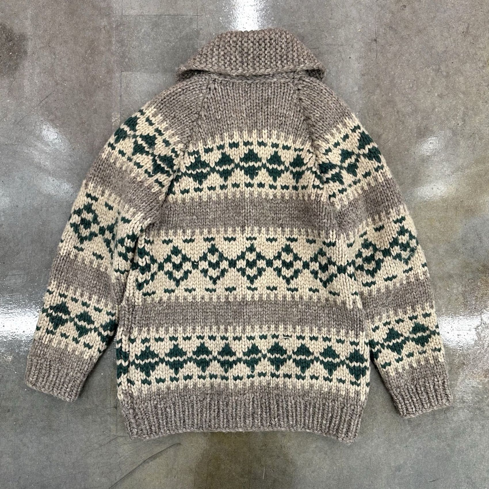 Vintage VINTAGE Green Gray Hand Knit Cowichan Zip Thick Knit Sweater M/L Men Size US M / EU 48-50 / 2 - 6 Thumbnail