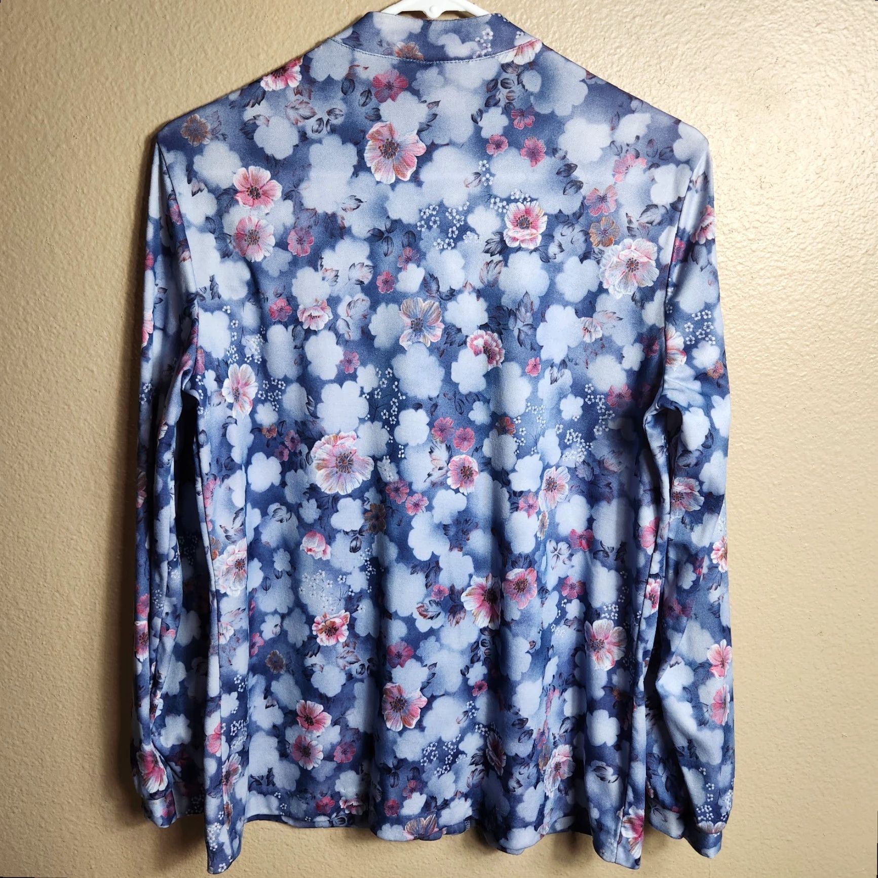 Sears Sears Womens Vintage 70s Blue Floral Buttonfront Shirt-Size 16 Shirt Womens 70s Blue Floral Secretary/Geek 16 Size XXL / US 16-18 / IT 52-54 - 5 Thumbnail