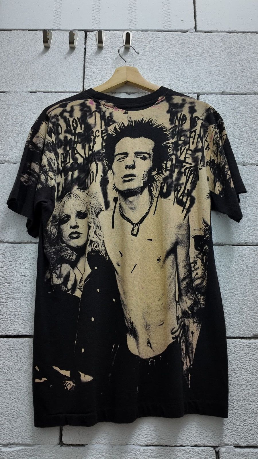Band Tees Custom Tee Sid & Nancy Fullprint Size US L / EU 52-54 / 3 - 7 Thumbnail