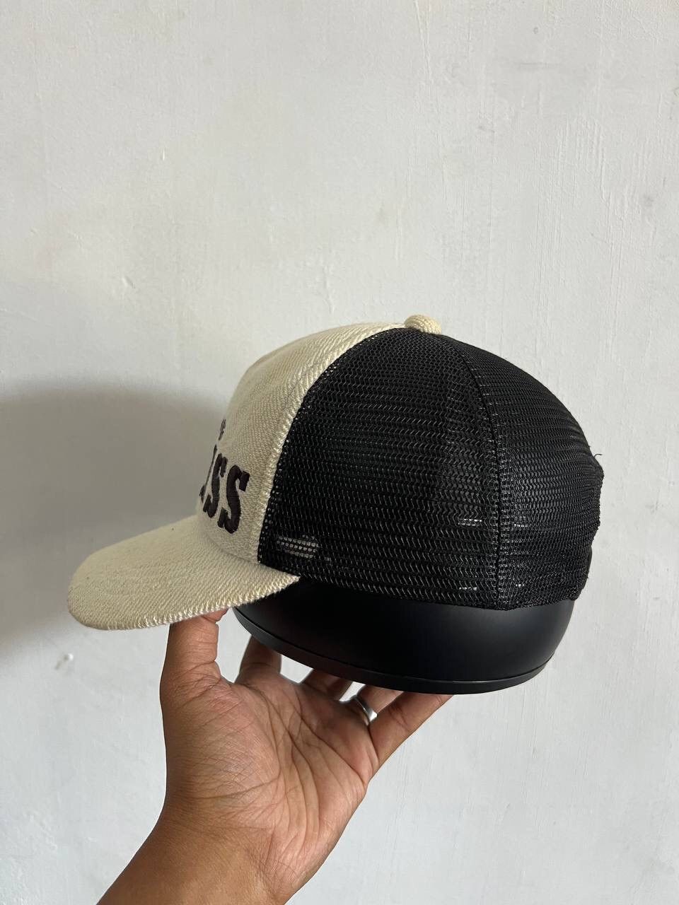 Hat Club I Love Kiss Embroidery Hat Size ONE SIZE - 3 Thumbnail