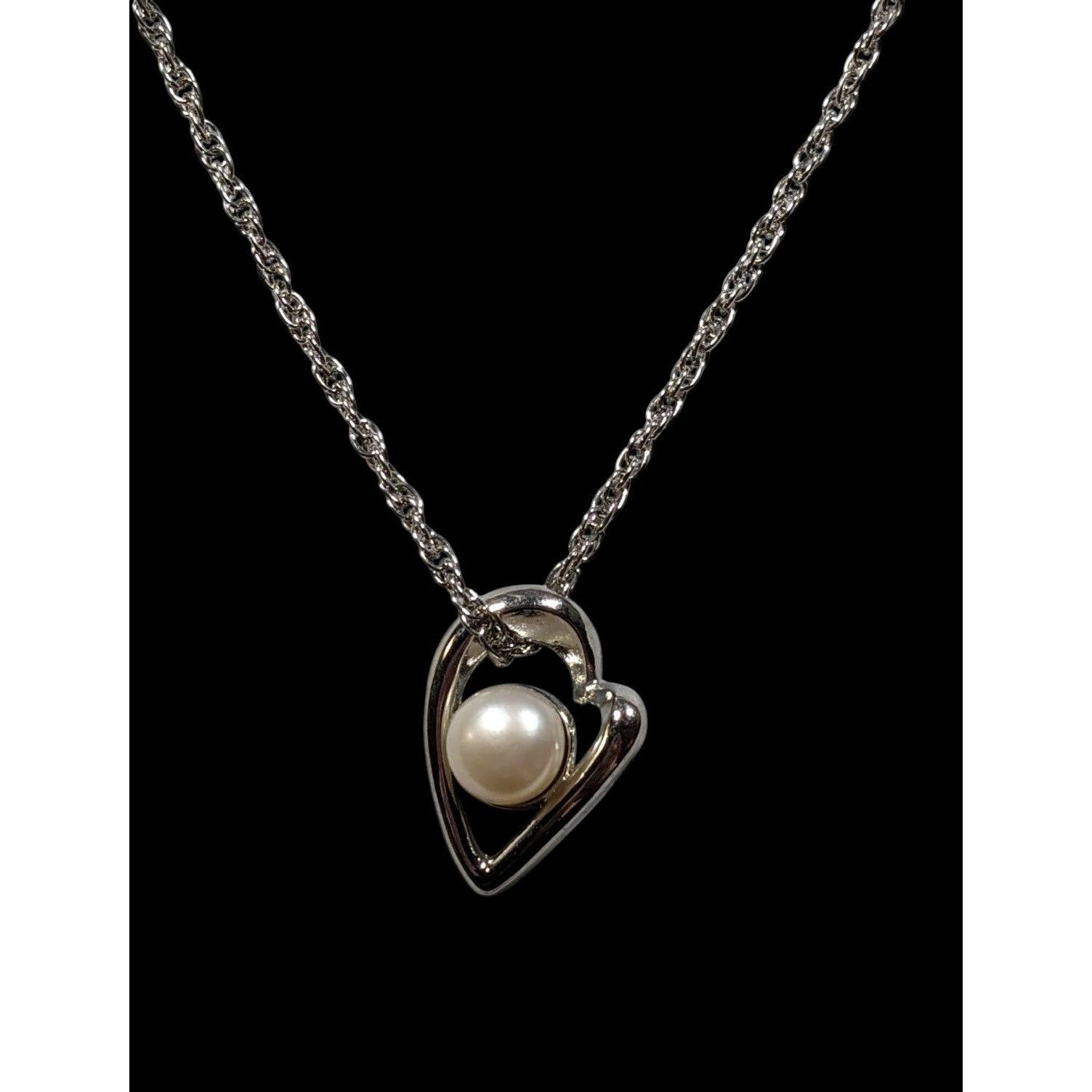 Other Romantic Abstract Heart Pendant Necklace With Pearl Accent Size ONE SIZE - 2 Thumbnail
