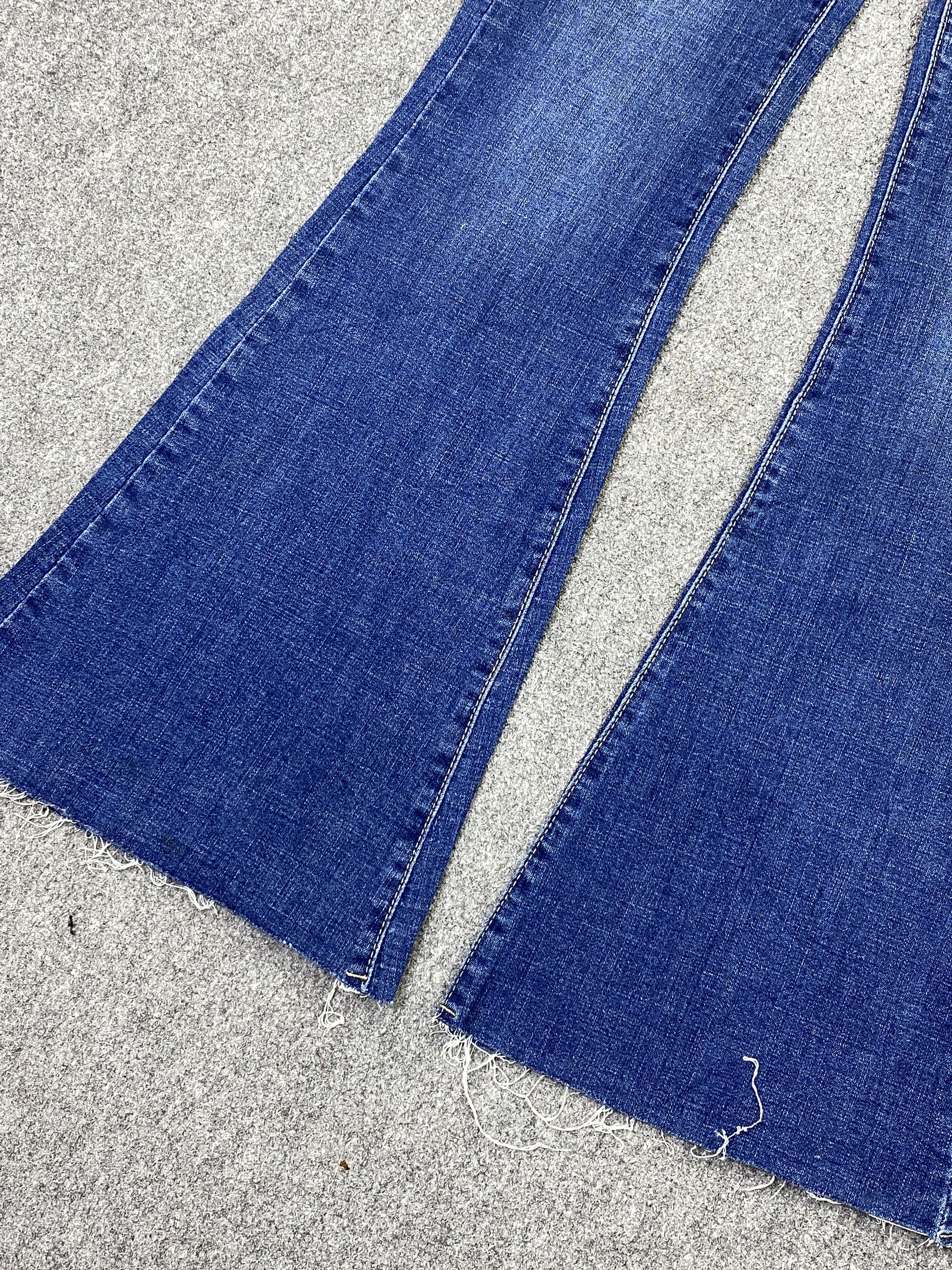 Japanese Brand Vintage Japanese Brand Flared Bootcut Jeans DP2868 Size US 26 / EU 42 - 6 Thumbnail