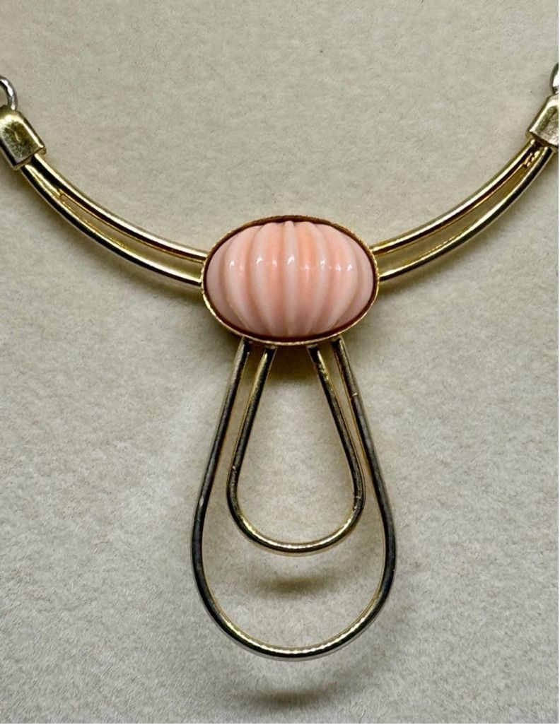 Other Vintage Celebrity NY Pink Lucite Necklace Size ONE SIZE - 2 Thumbnail