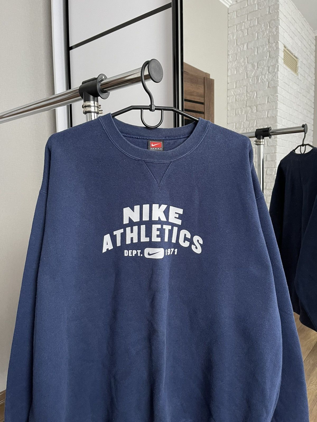 Nike Nike Athletic Sweatshirt Vintage Crewneck 90s Size US XL / EU 56 / 4 - 5 Thumbnail