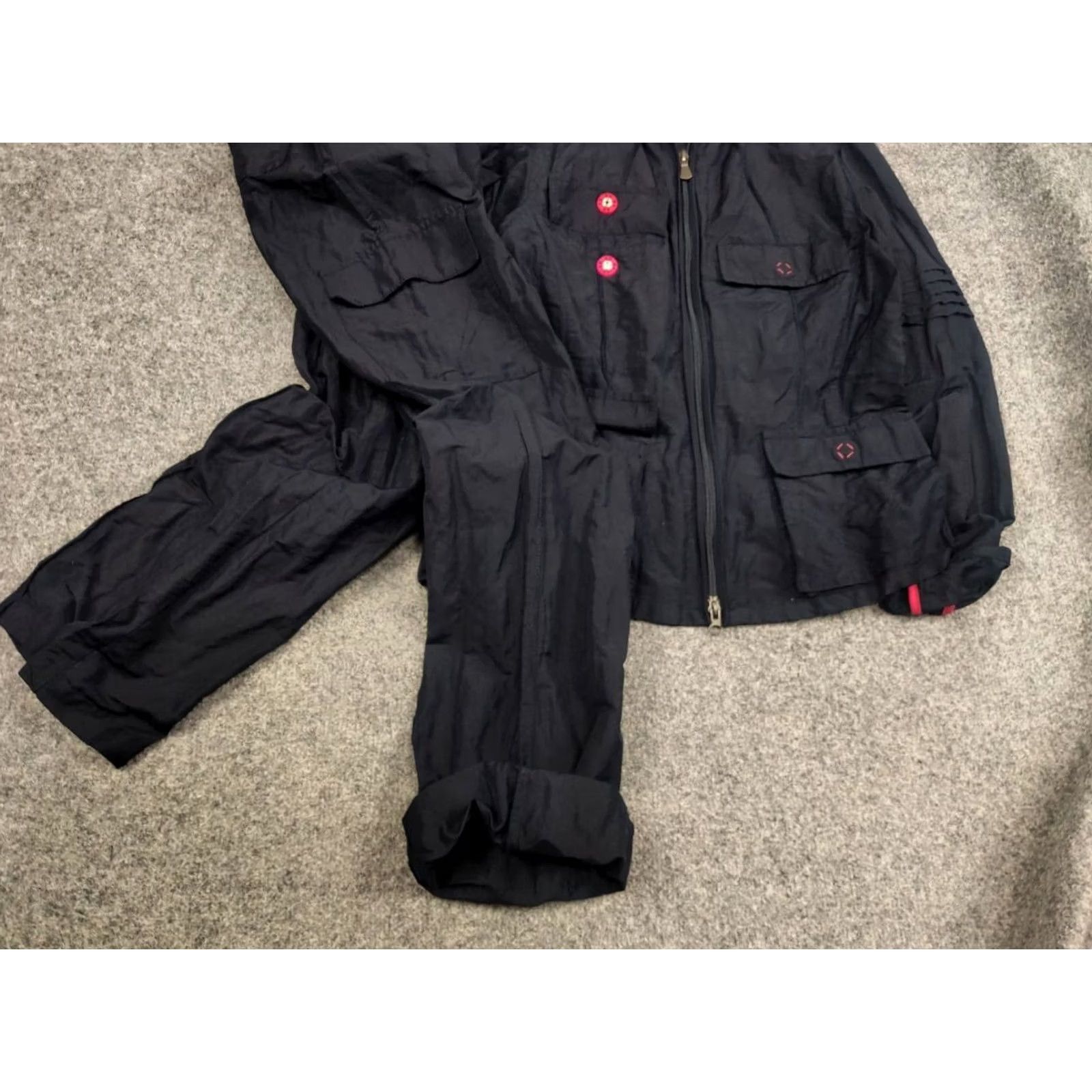 Versace VINTAGE Versace Sport Jacket x Cargo Pants Navy Nylon Blend Jacket x Pants Navy 90s 90s Versace Logo Size 27" / US 4 / IT 40 - 5 Thumbnail