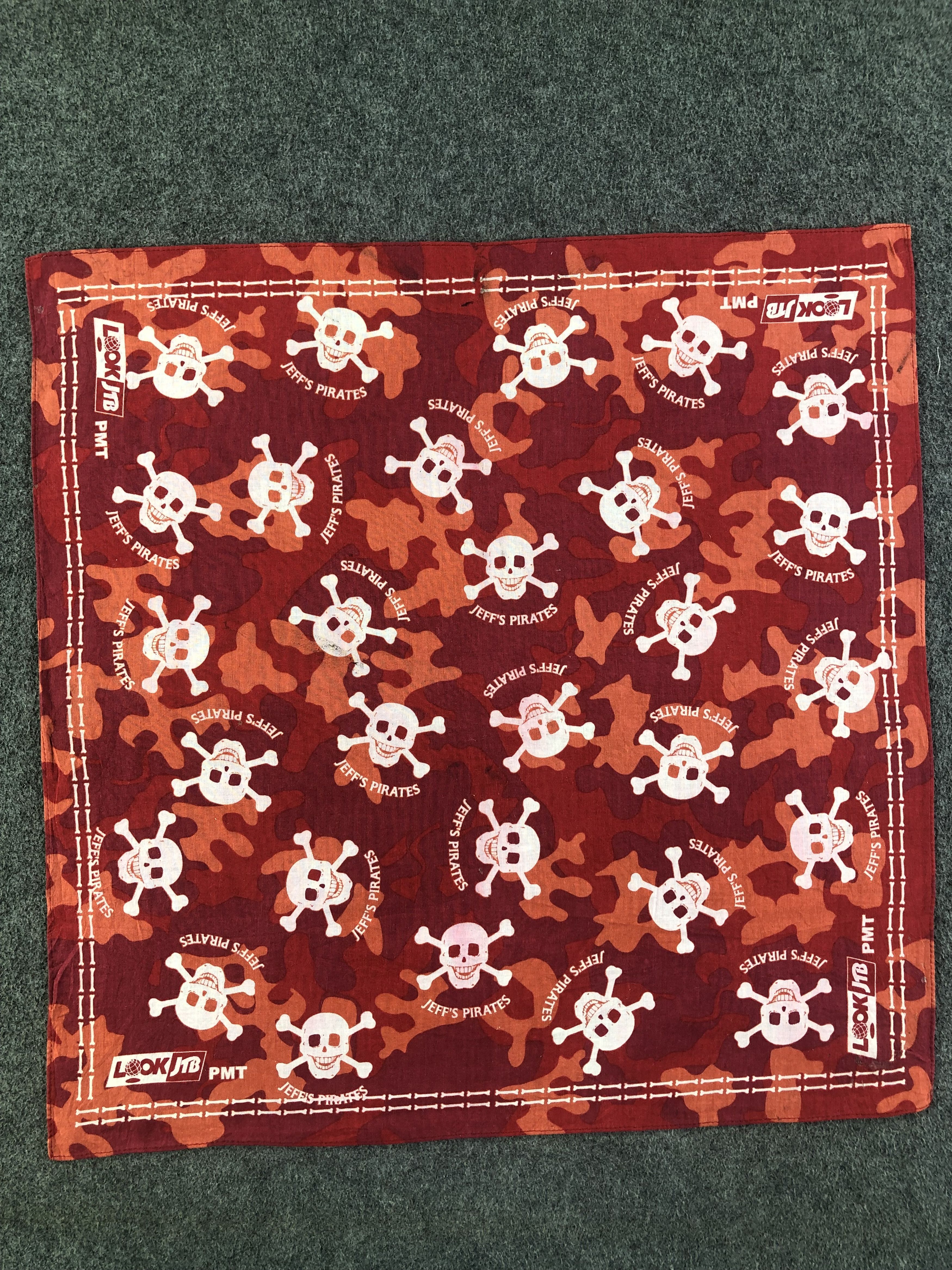 Vintage Jeff's Pirates Handkerchief / Bandana / Neckerchief Size ONE SIZE - 3 Thumbnail