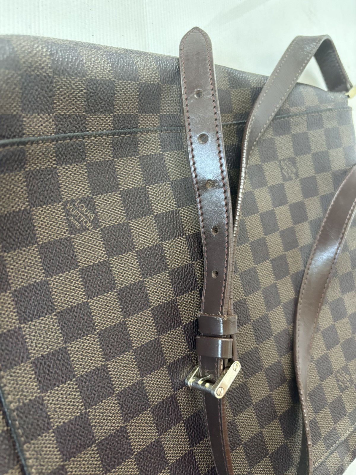 Louis Vuitton Louis Vuitton Damier leather messenger bag Size ONE SIZE - 7 Thumbnail