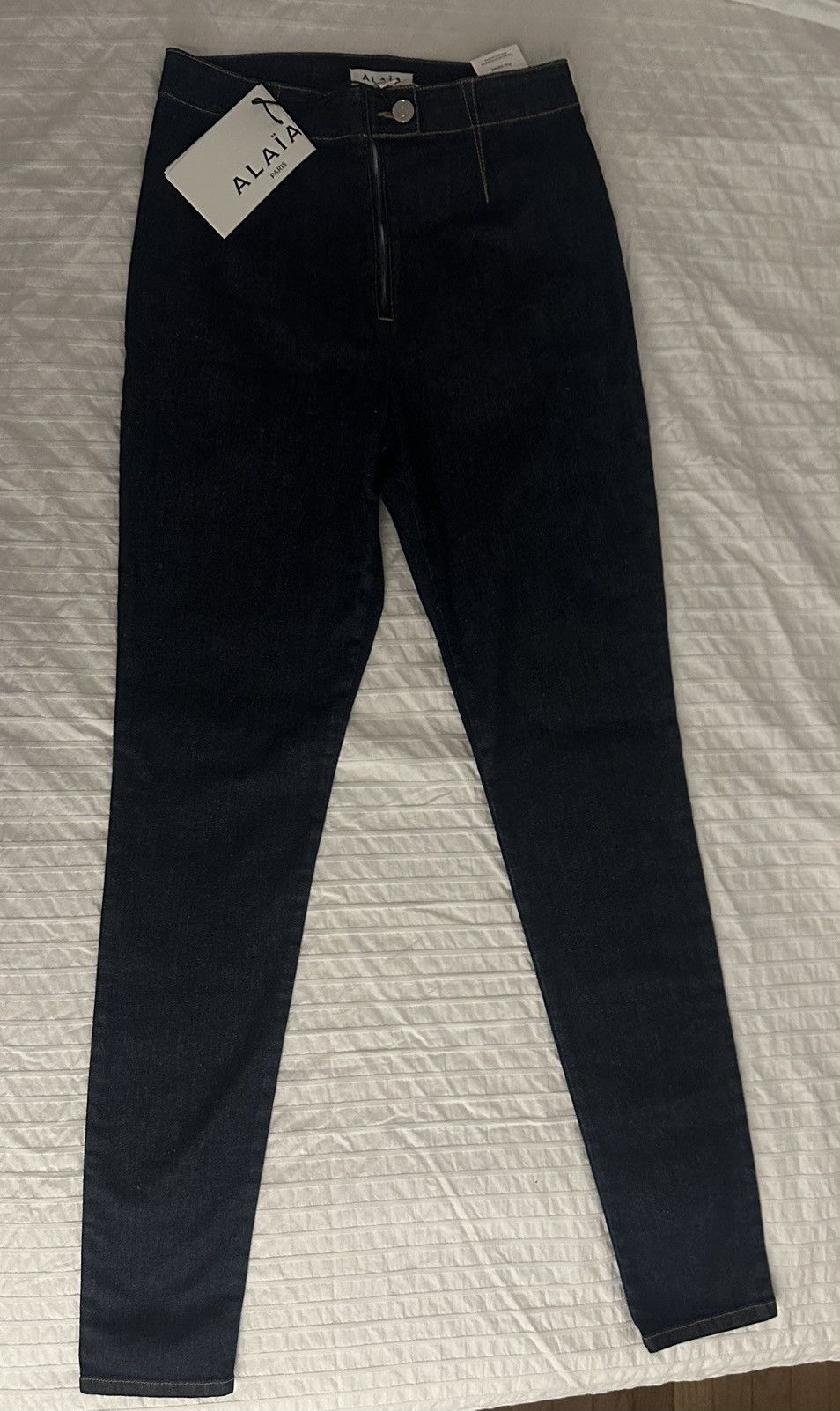 Alaia ALAIA JEANS - High Rise Skinny Leg Jeans - Bergdorf Goodman Size 28" / US 6 / IT 42 - 1 Thumbnail