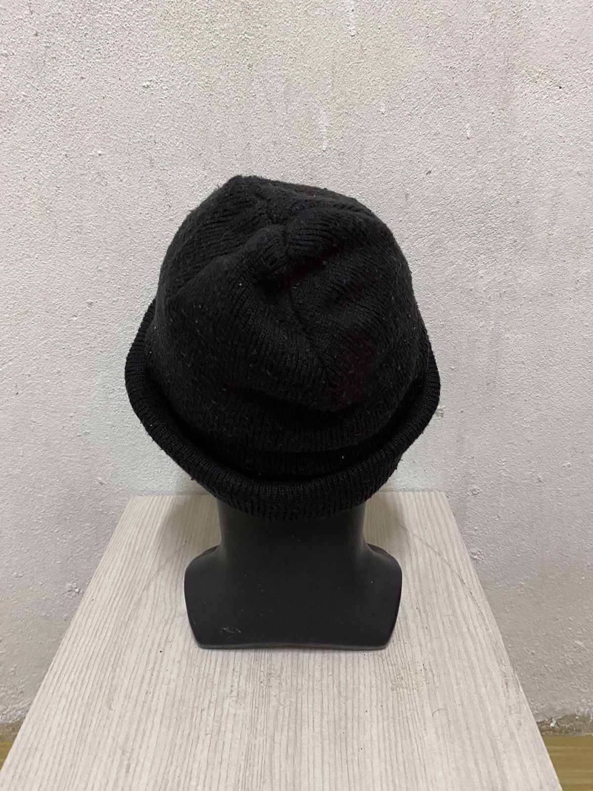 Japanese Brand Japanese Brand Small Logo Beanie Hat Size ONE SIZE - 4 Thumbnail