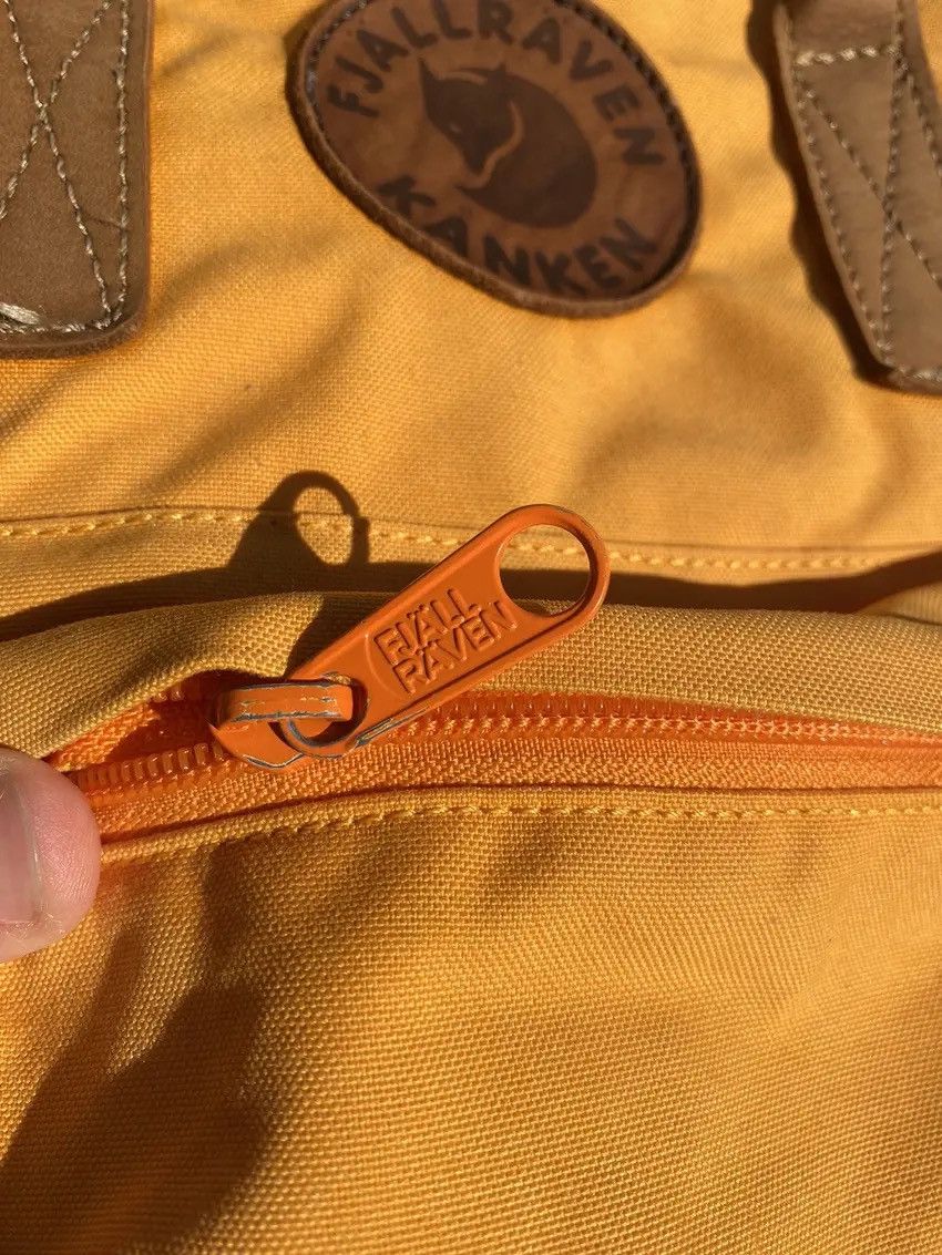Fjallraven × Vintage Vintage Backpack Fjallraven Kanken No.2 Laptop 15 Acorn Size ONE SIZE - 7 Thumbnail