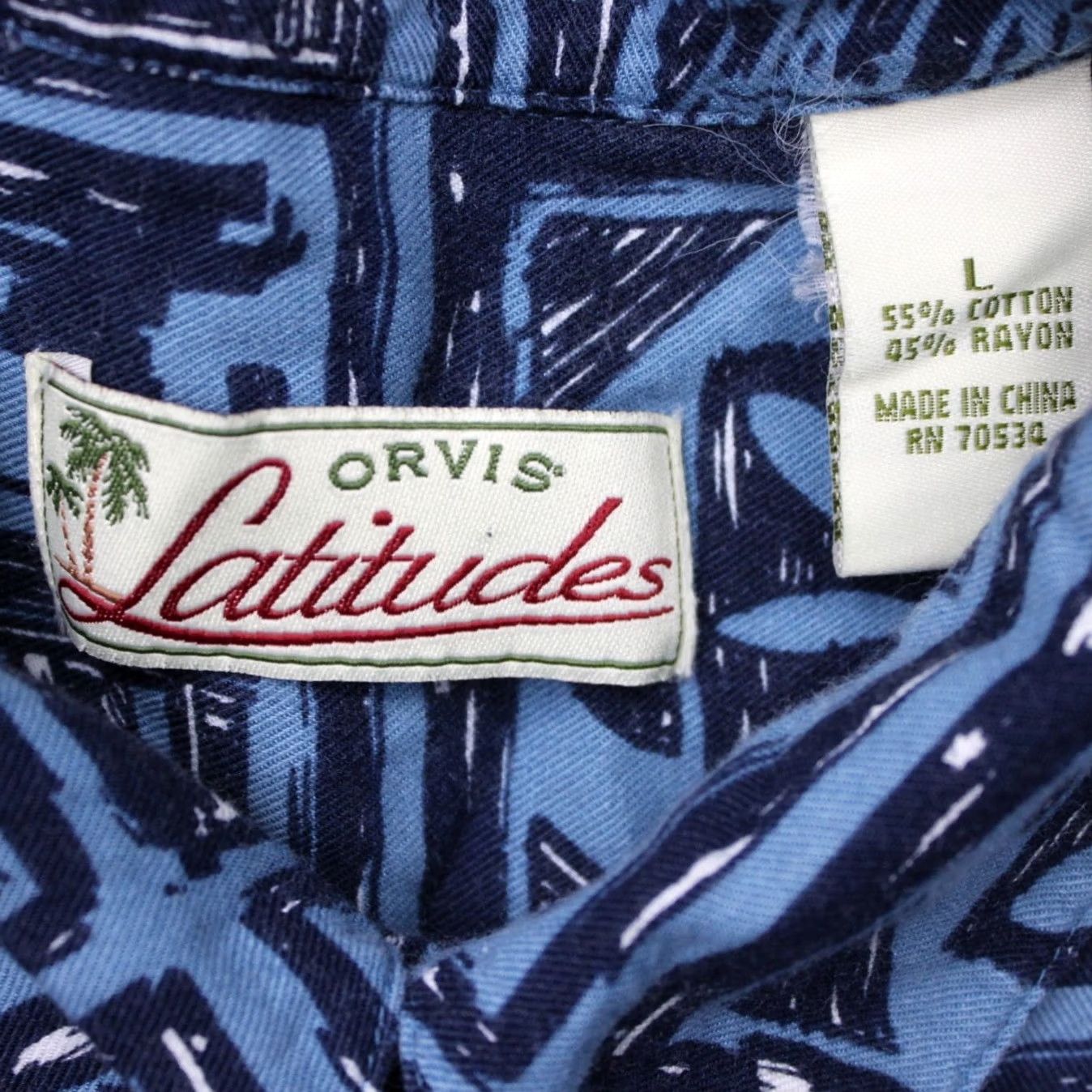 Orvis Orvis Latitudes Shirt Mens L Blue Geometric Tribal Short Sleeve Button-Up Cotton/Rayon Size US L / EU 52-54 / 3 - 6 Thumbnail